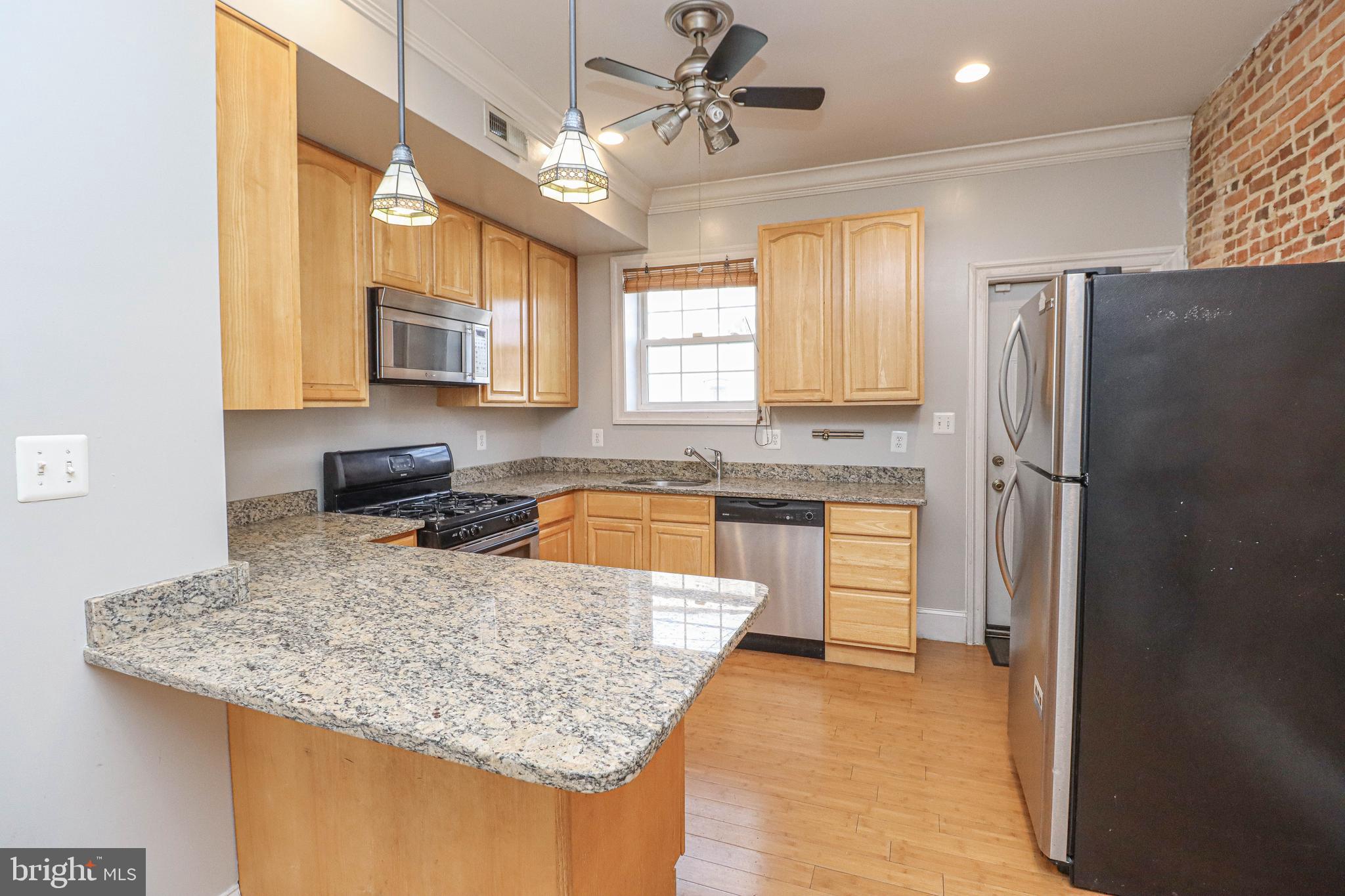 WASHINGTON VILLAGE - Residential