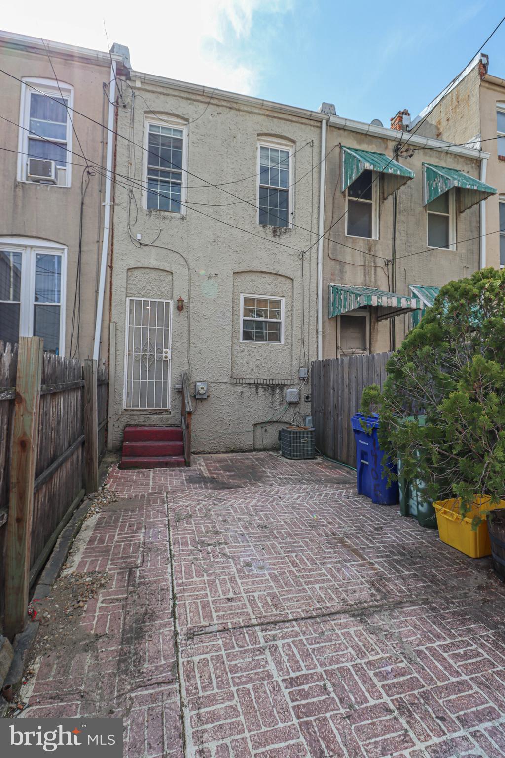 WASHINGTON VILLAGE - Residential