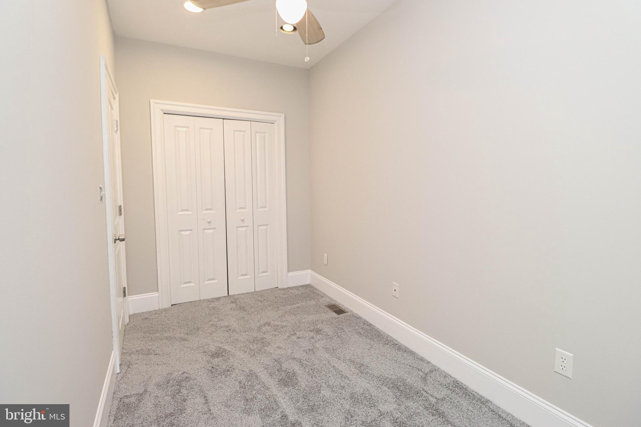 WASHINGTON VILLAGE - Residential