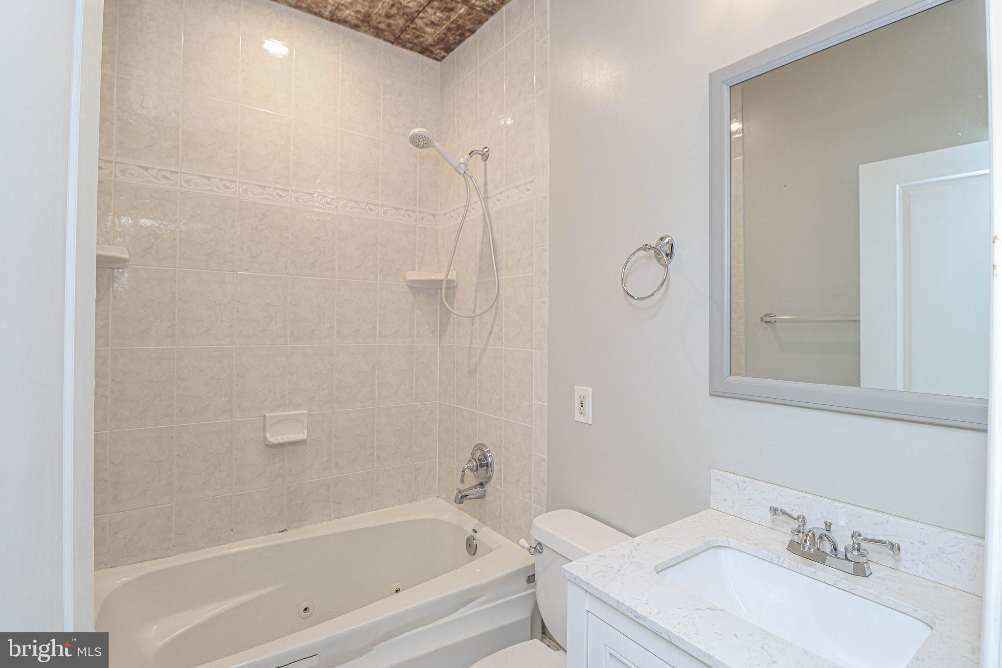 WASHINGTON VILLAGE - Residential