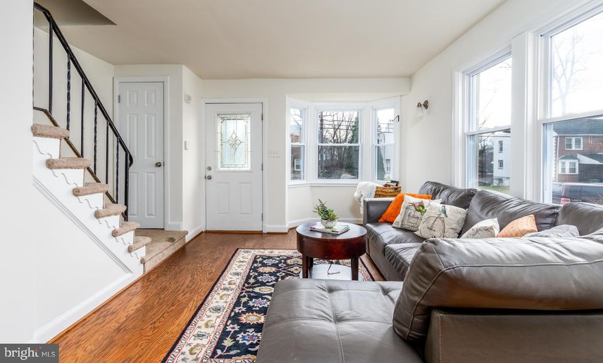 Great open and inviting duplex, ready for its new owner. The property features hardwood floors on the main level, bountiful natural light, separate dining room and a large kitchen with maple cabinets, granite countertops and stainless appliances. Second floor offers three large bedrooms with a fully updated bathroom. Lower finished level is great for a family room or an office, to work from home. Fenced in yard is perfect for family gatherings and outdoor activities.