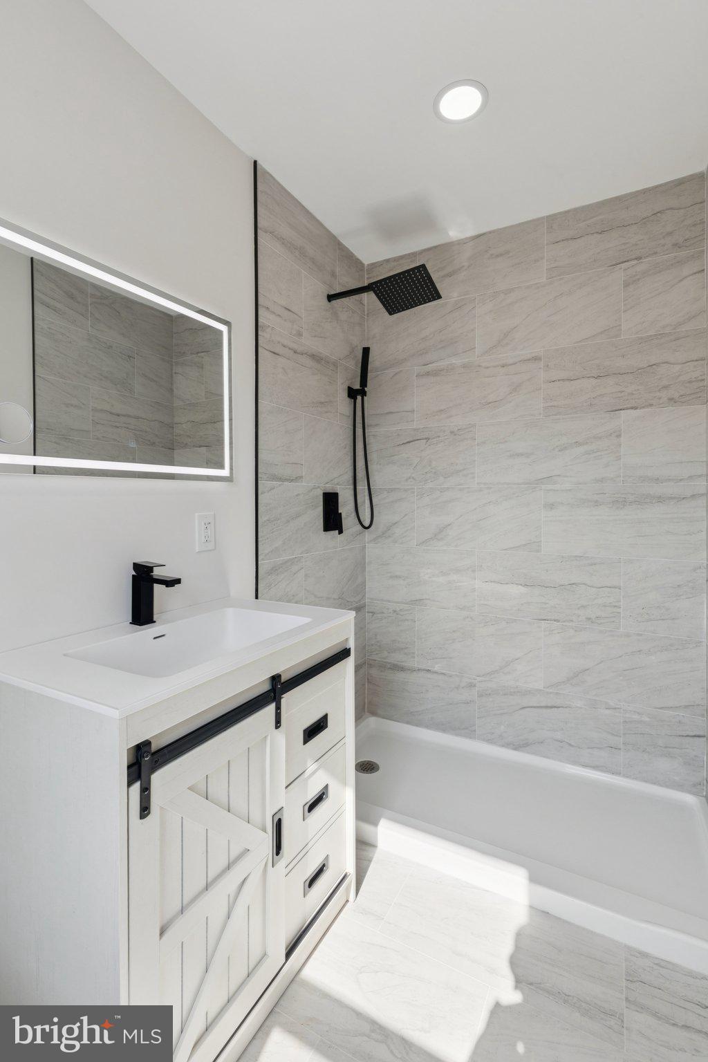 KINGSESSING - Residential