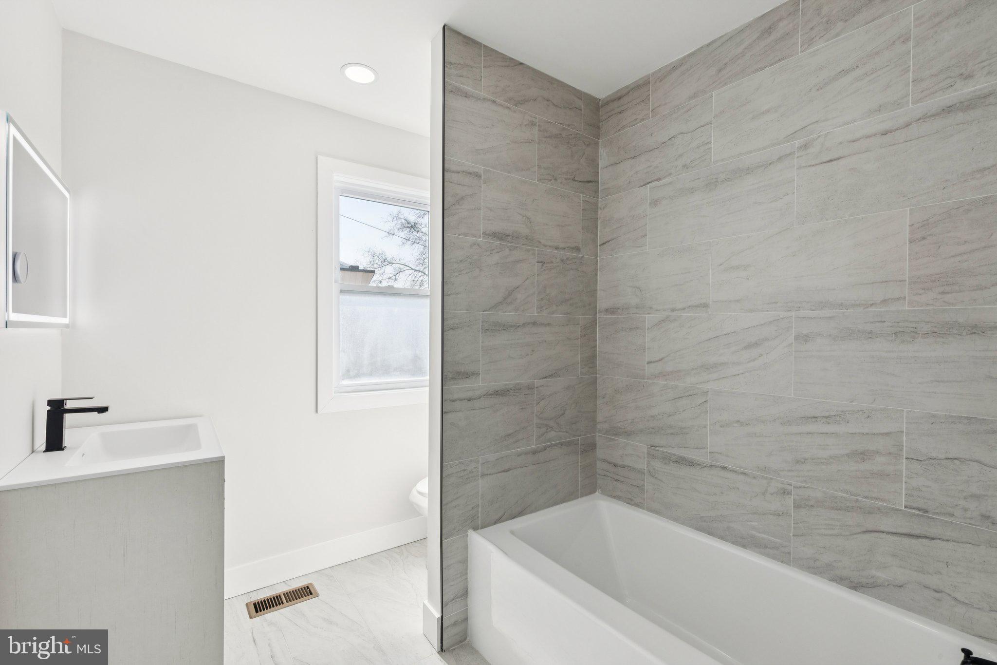 KINGSESSING - Residential