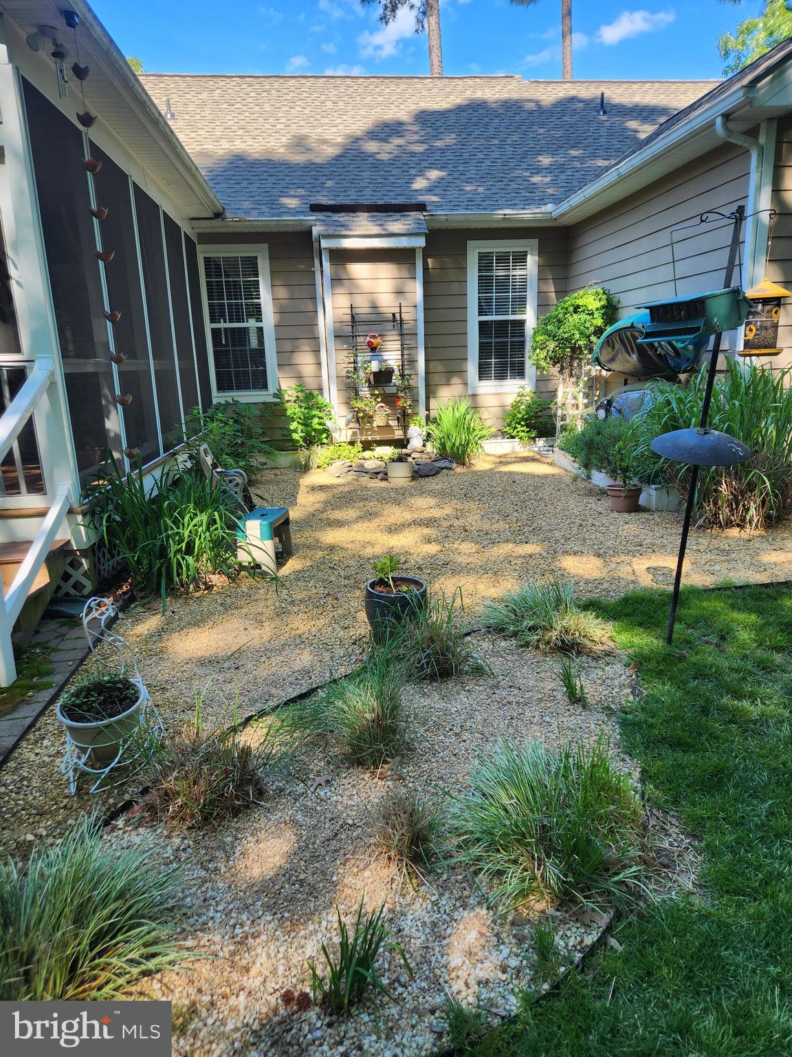 SWAN POINT - Residential