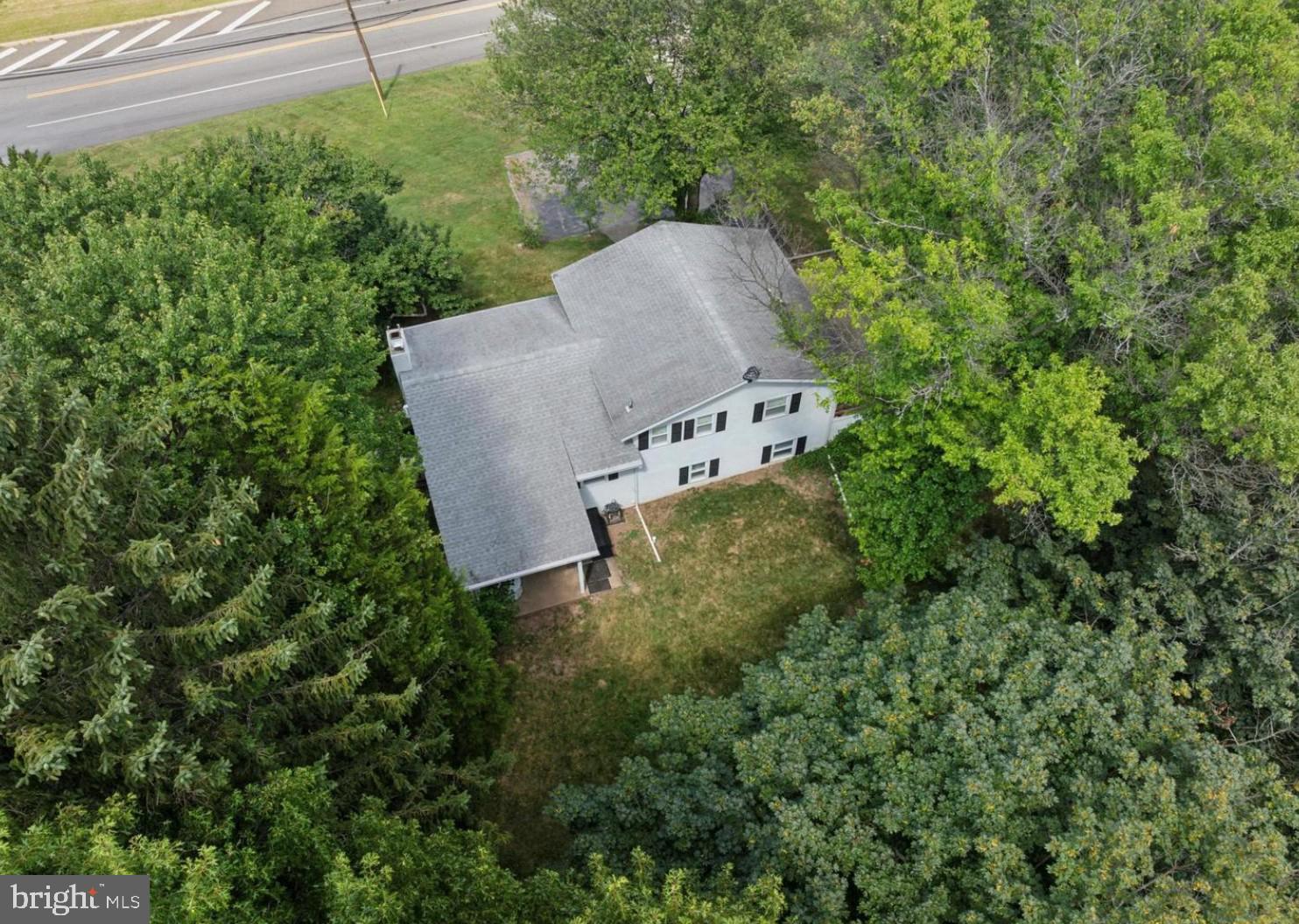 COLLEGEVILLE WALK - Residential Lease