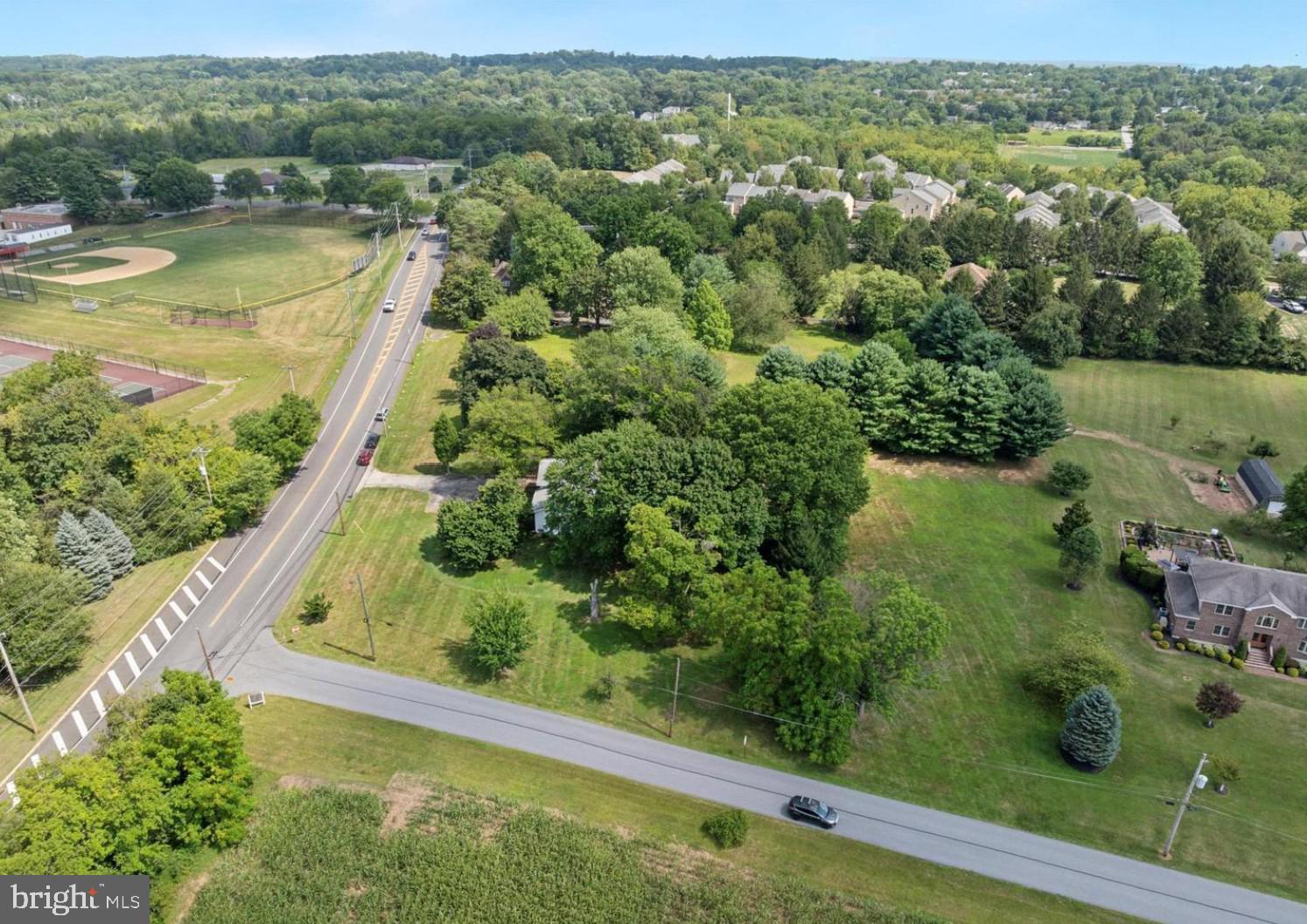 COLLEGEVILLE WALK - Residential Lease