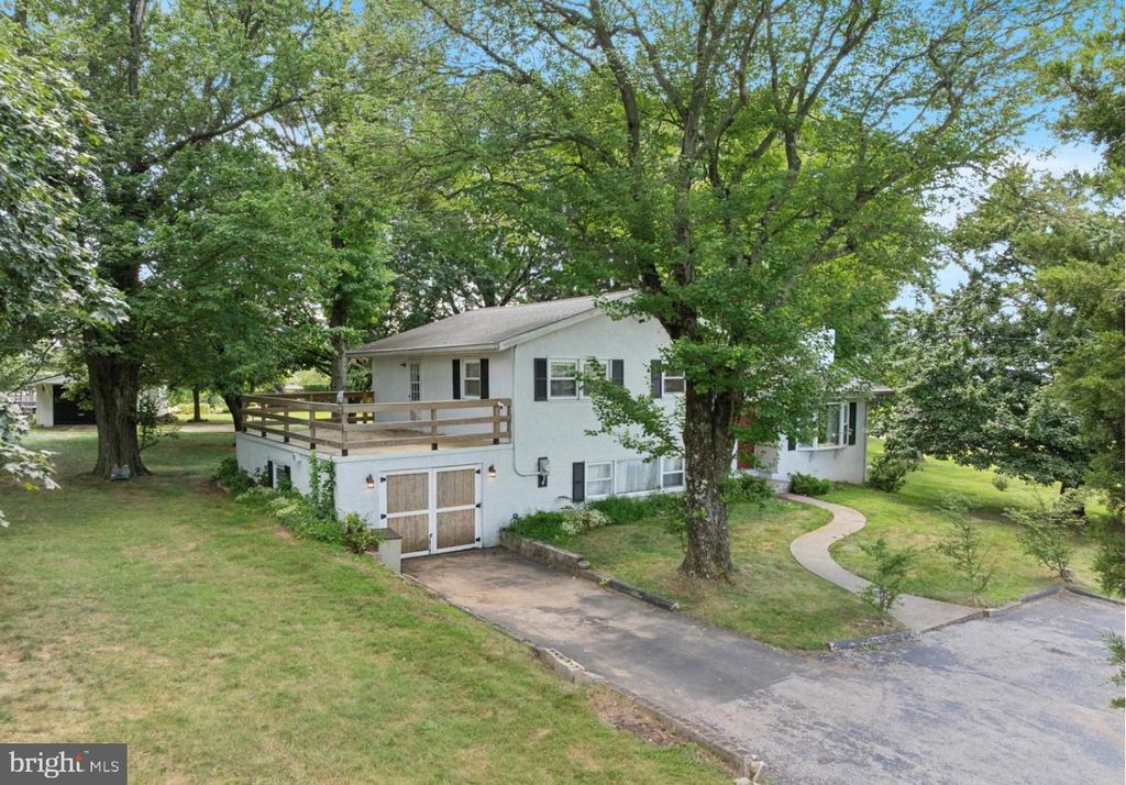 Photo of 3334 Germantown Pike, COLLEGEVILLE, PA 19426 (MLS # PAMC2162146)