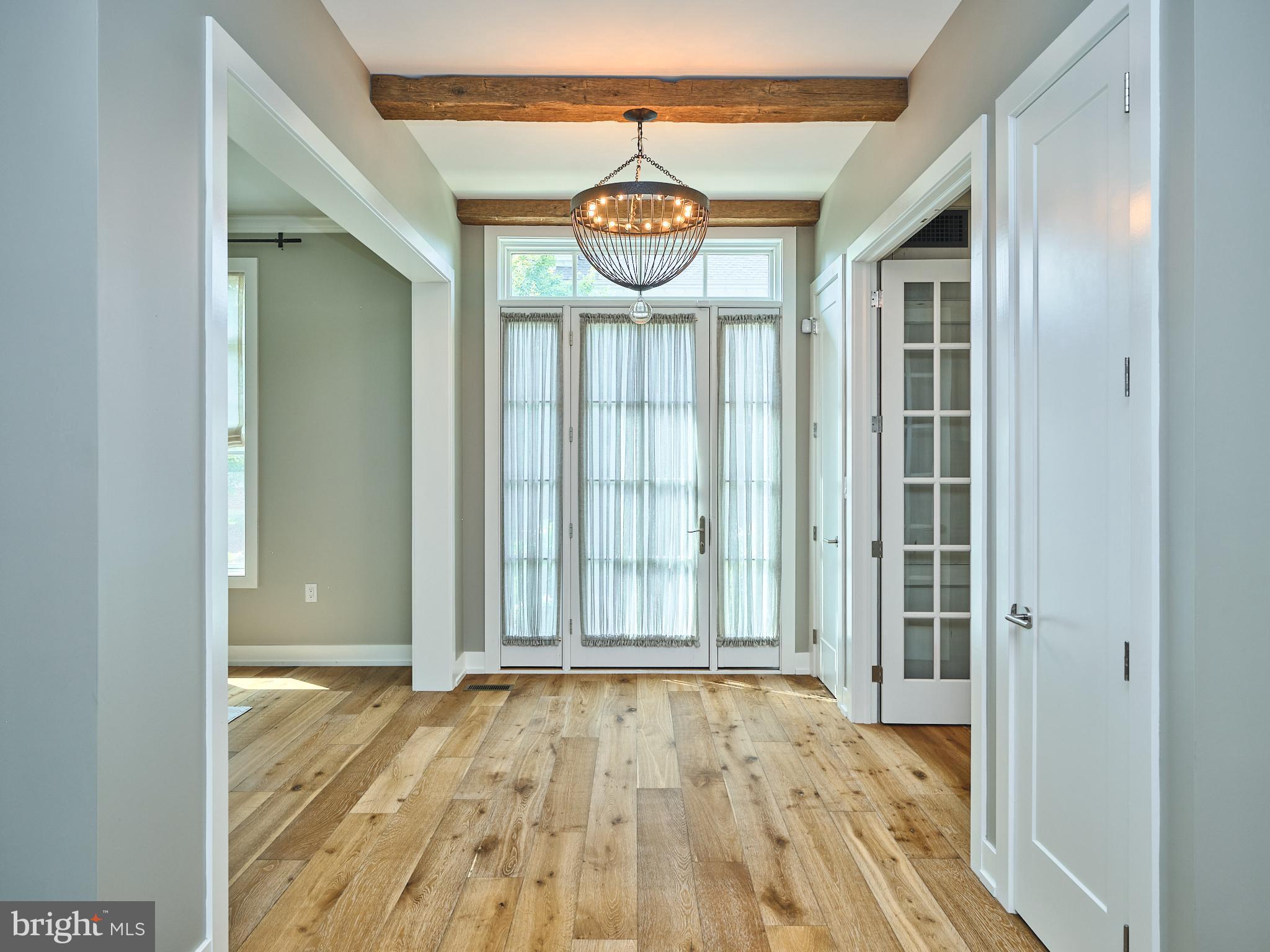 RABBIT RUN CREEK - Residential