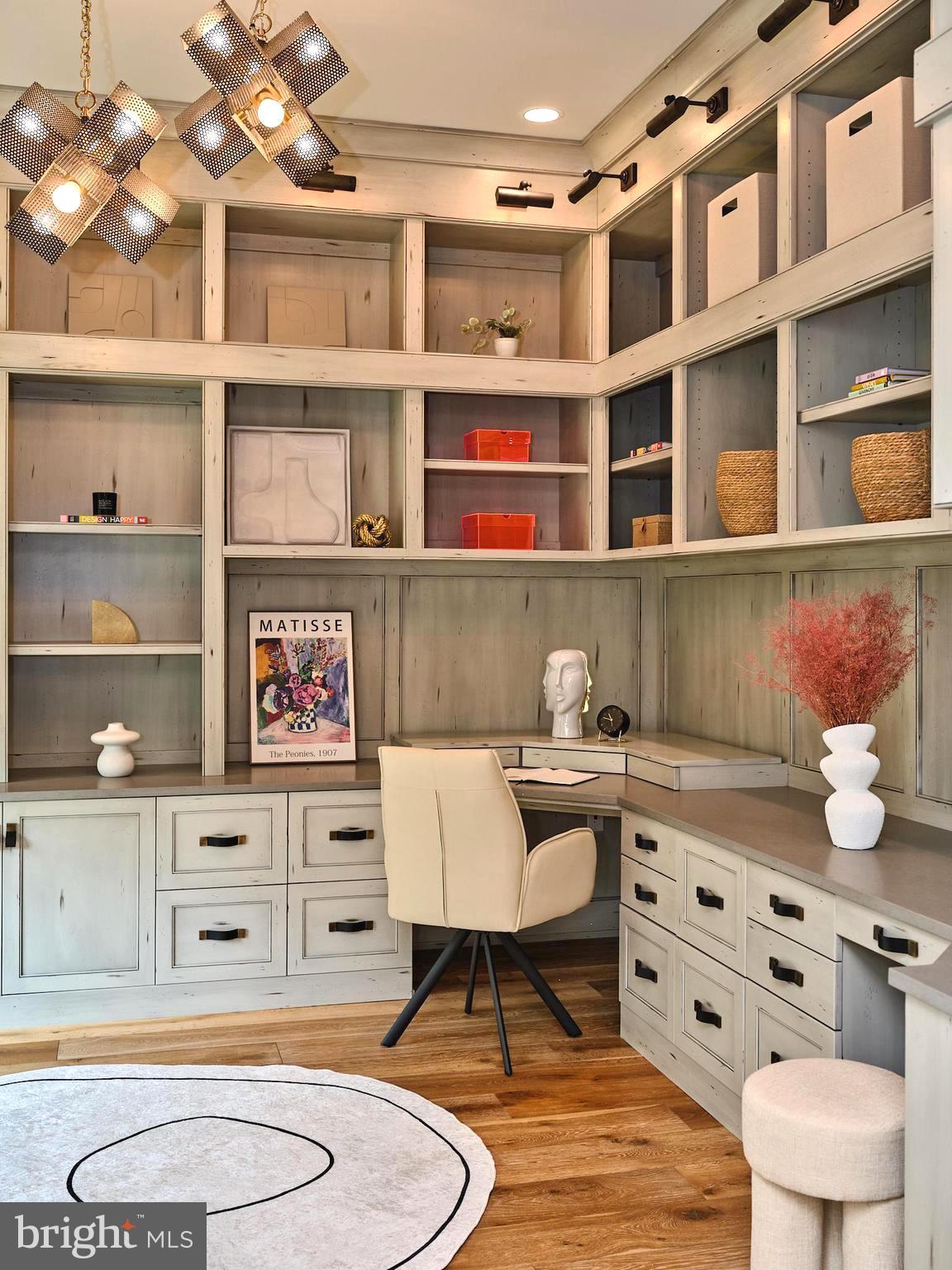 RABBIT RUN CREEK - Residential