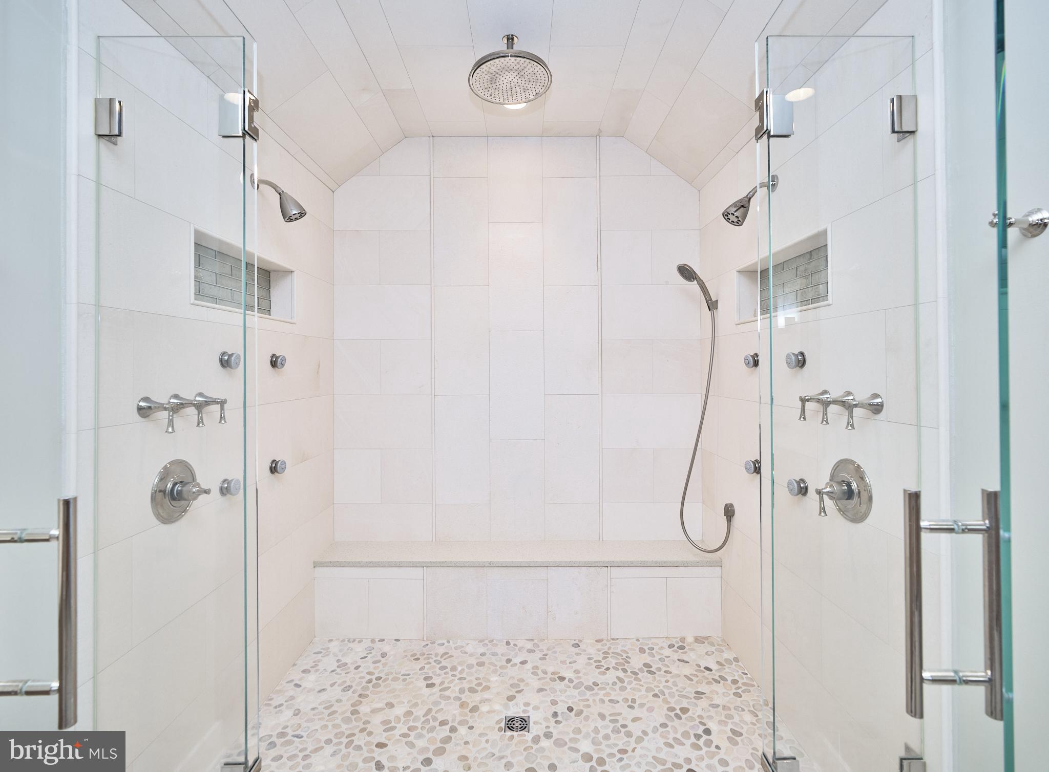 RABBIT RUN CREEK - Residential