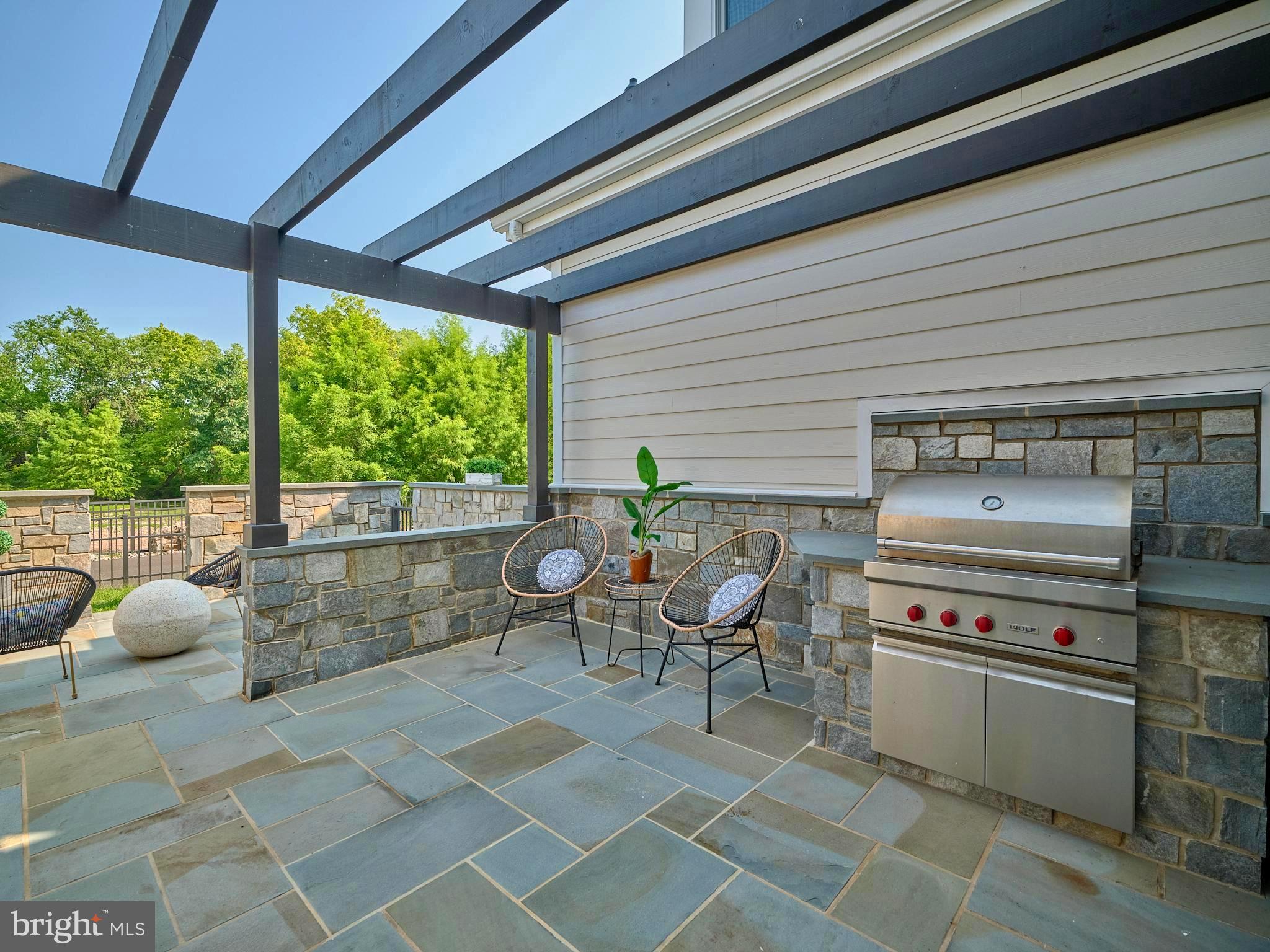 RABBIT RUN CREEK - Residential