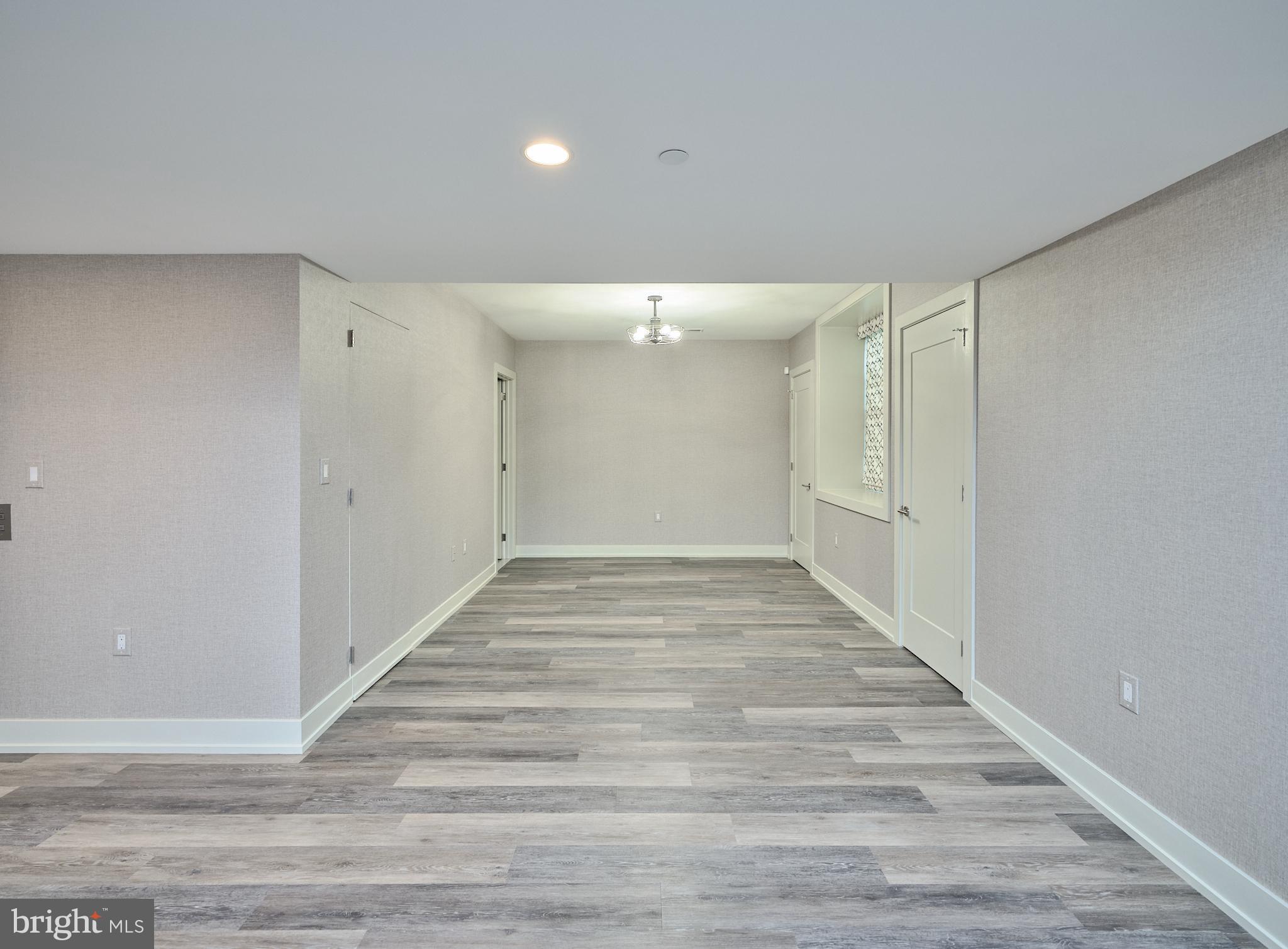 RABBIT RUN CREEK - Residential