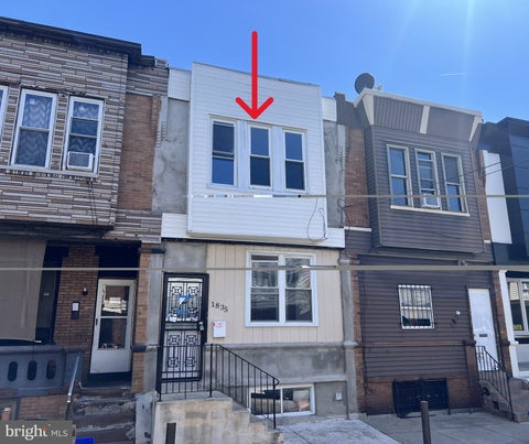 Townhouse For Sale - 1835 S Taylor Street<br/> PHILADELPHIA, PA 19145