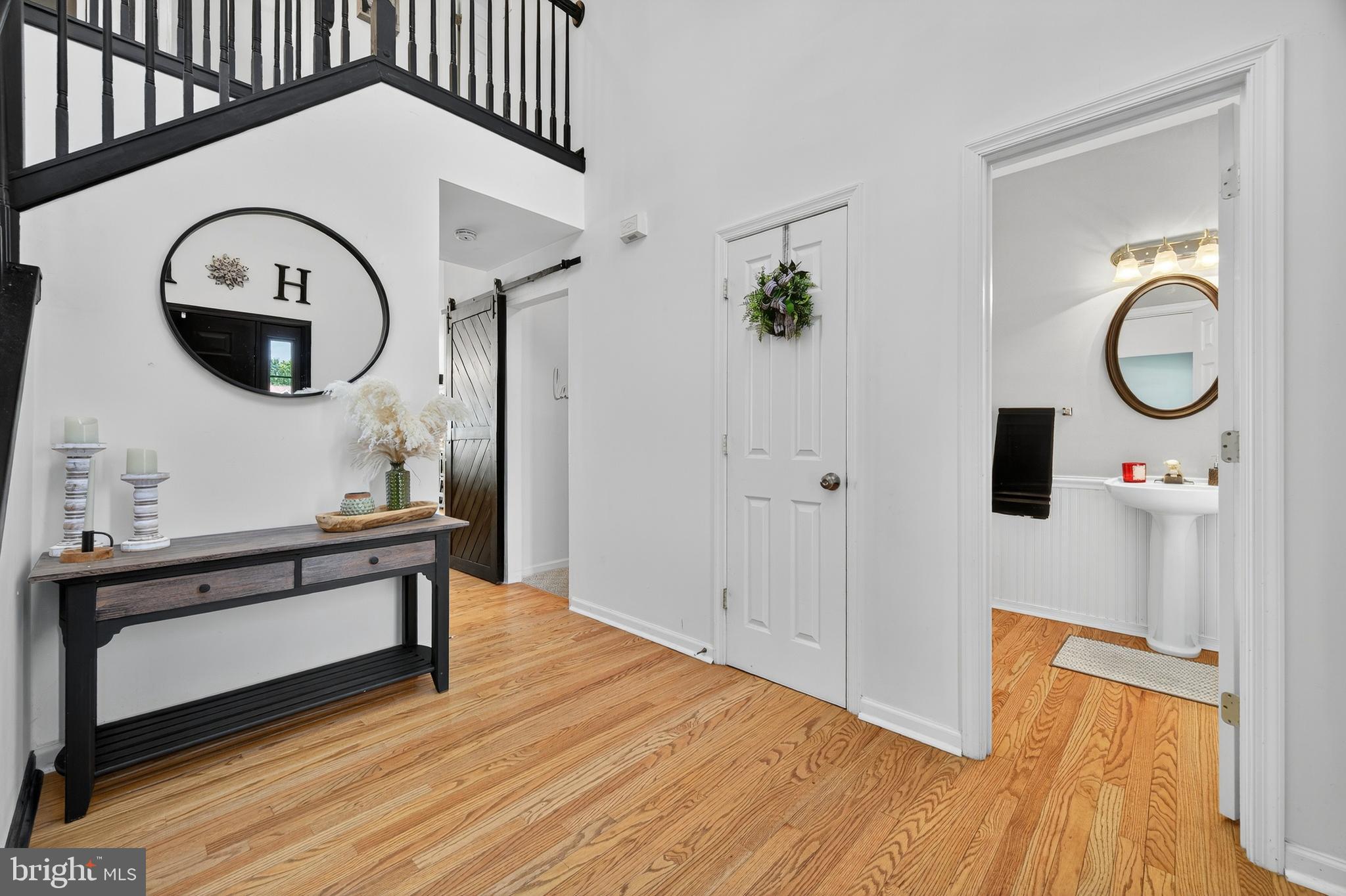 YORKVILLE - Residential