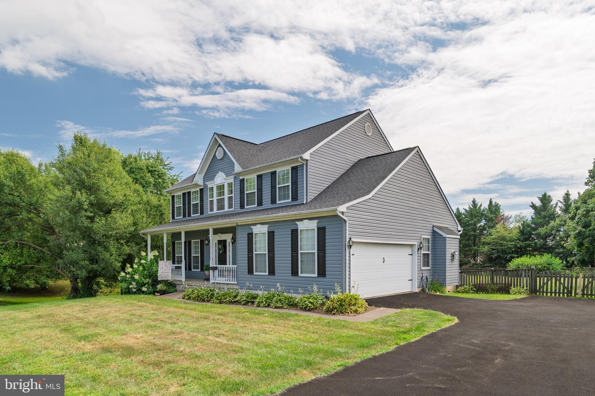 YORKVILLE - Residential