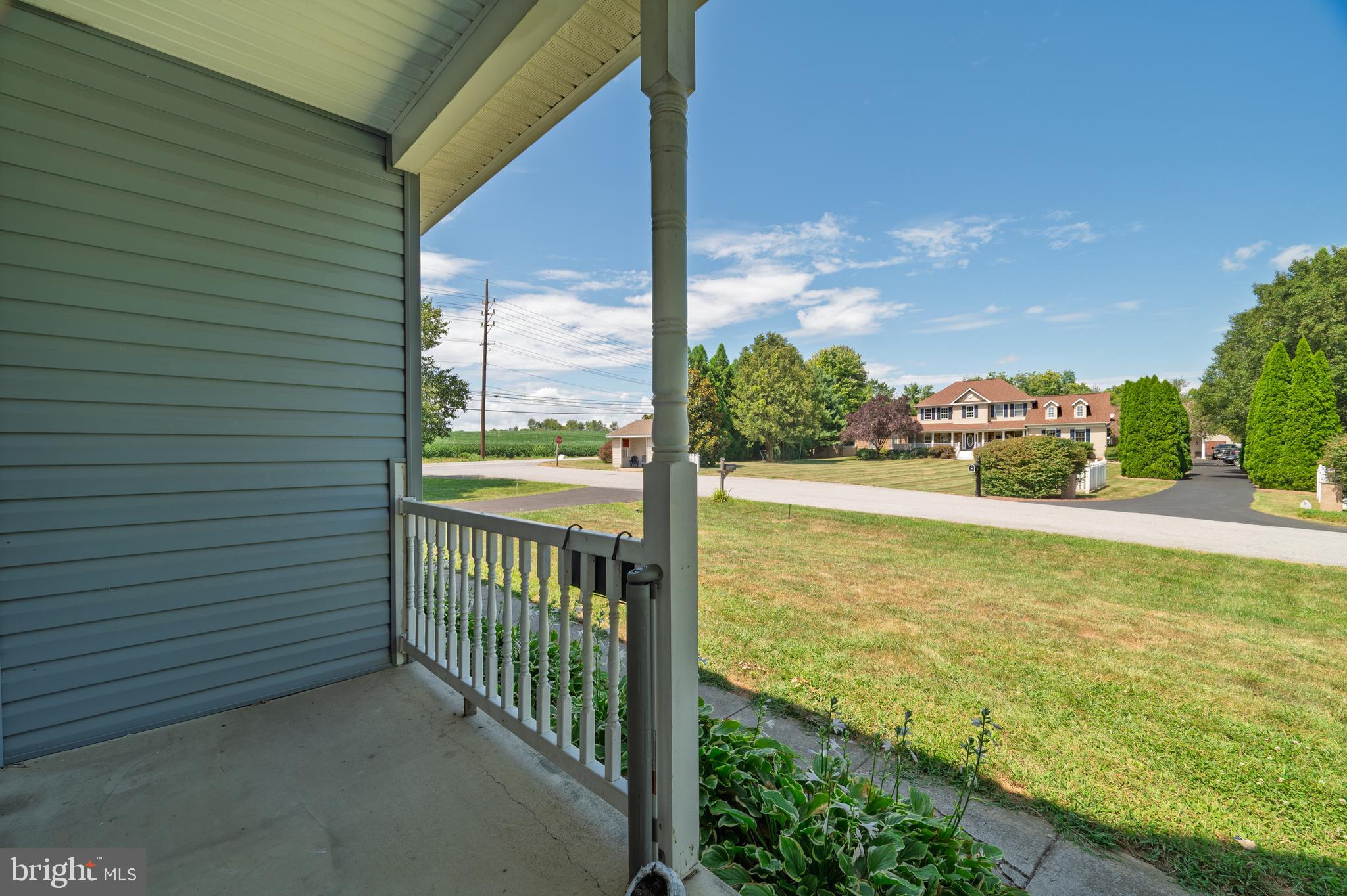 YORKVILLE - Residential