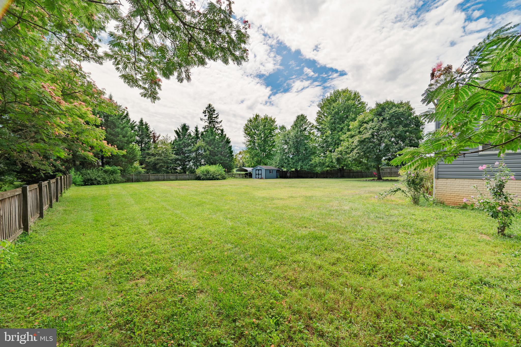 YORKVILLE - Residential