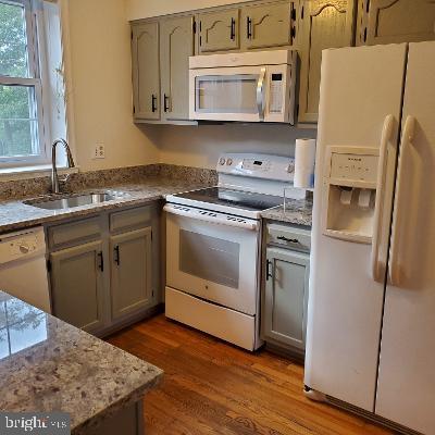 1232 N VERNON STREET