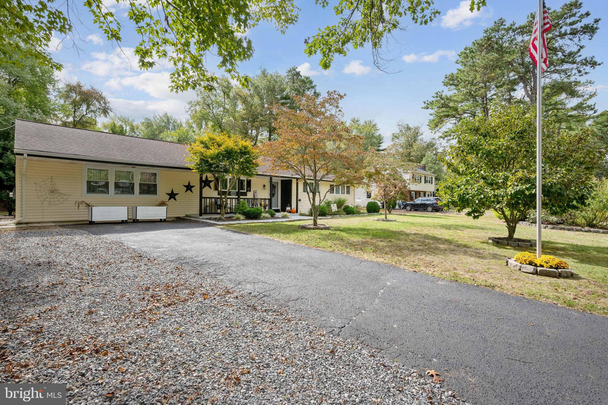 8 PIN OAK TRAIL