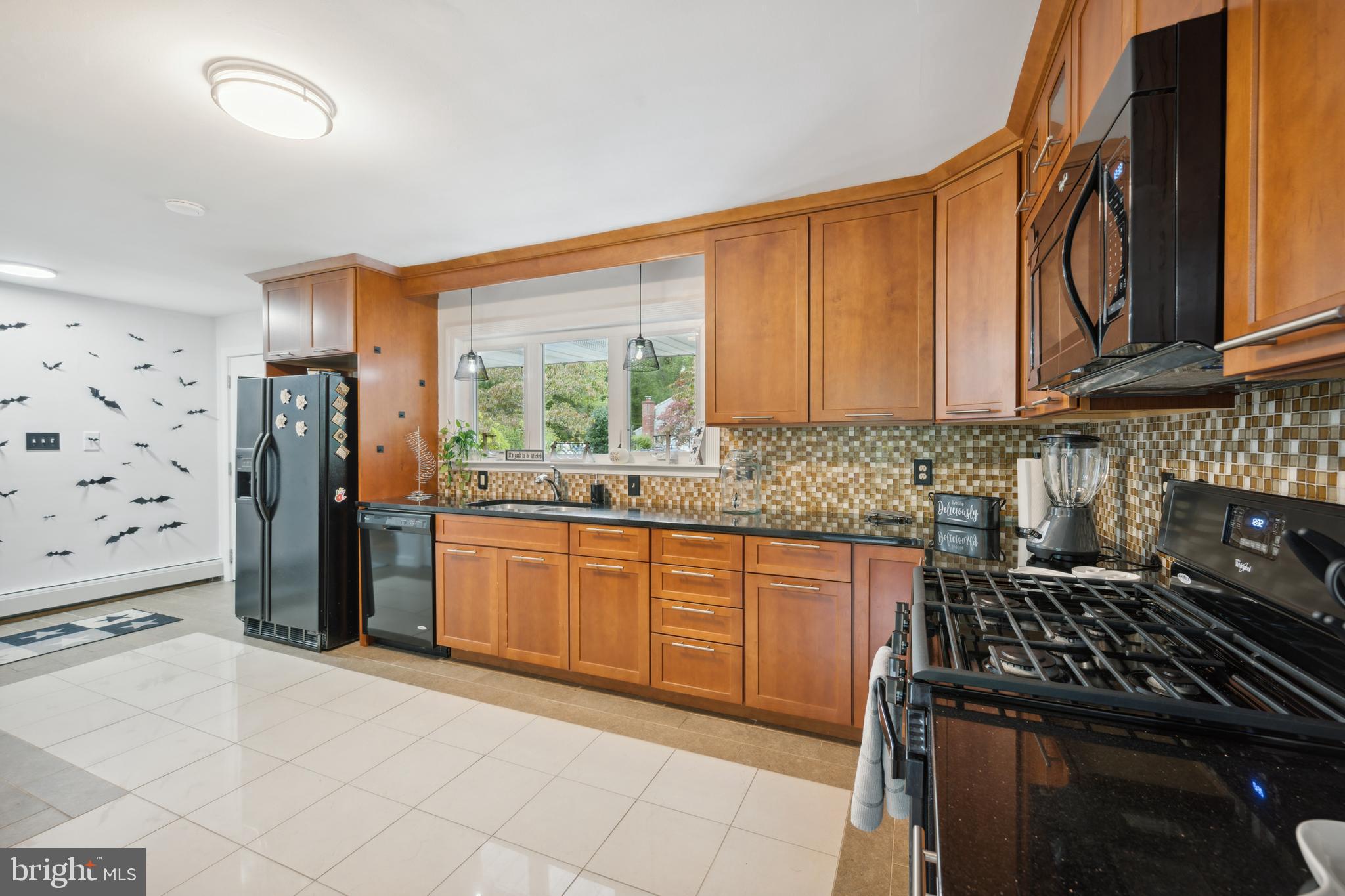 8 PIN OAK TRAIL