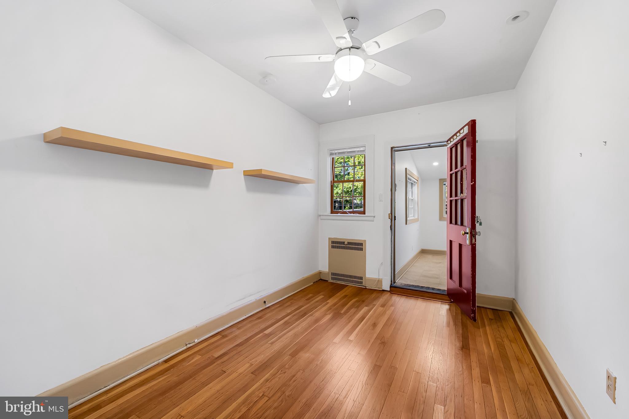 LAKE WALKER - Residential