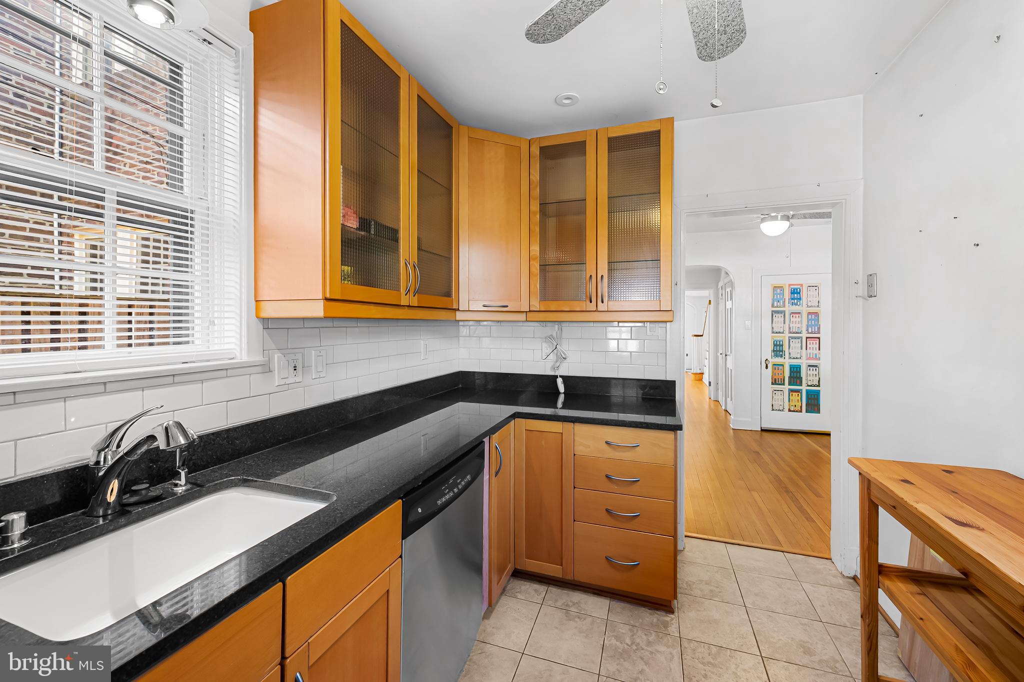 LAKE WALKER - Residential