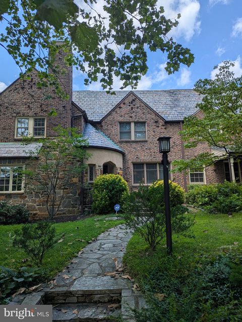 738 E LAKE AVENUE BALTIMORE MD 21212
