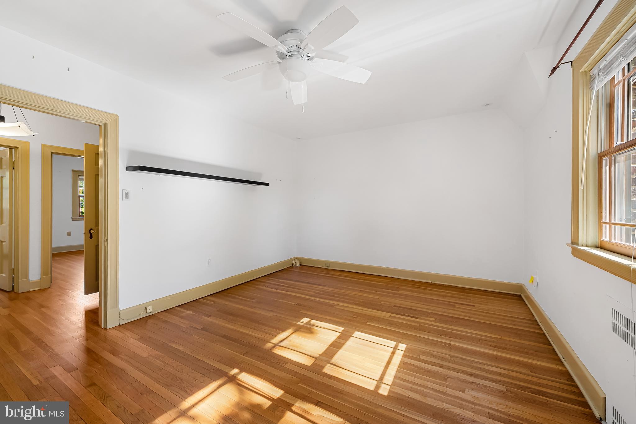 LAKE WALKER - Residential