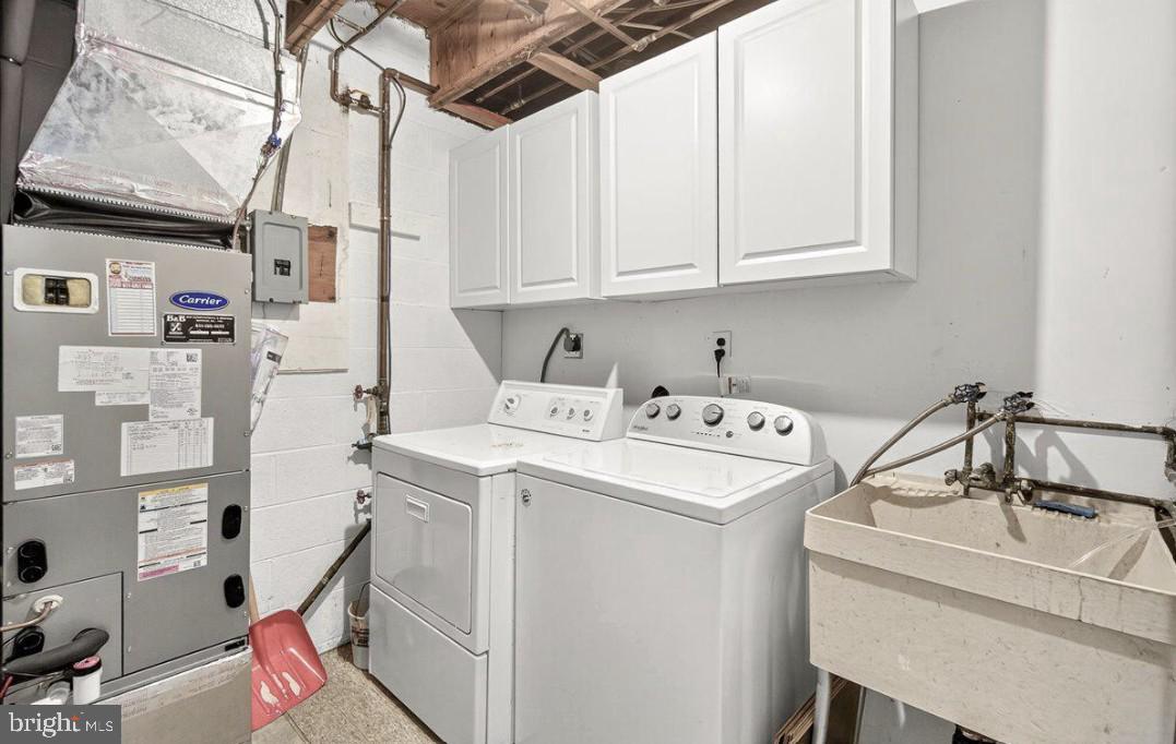 WESTLAKE TERRACE - Residential Lease