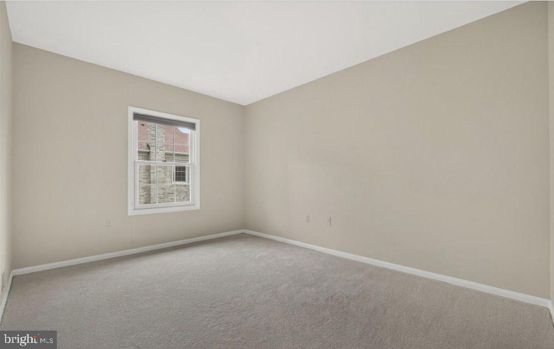 WESTLAKE TERRACE - Residential Lease