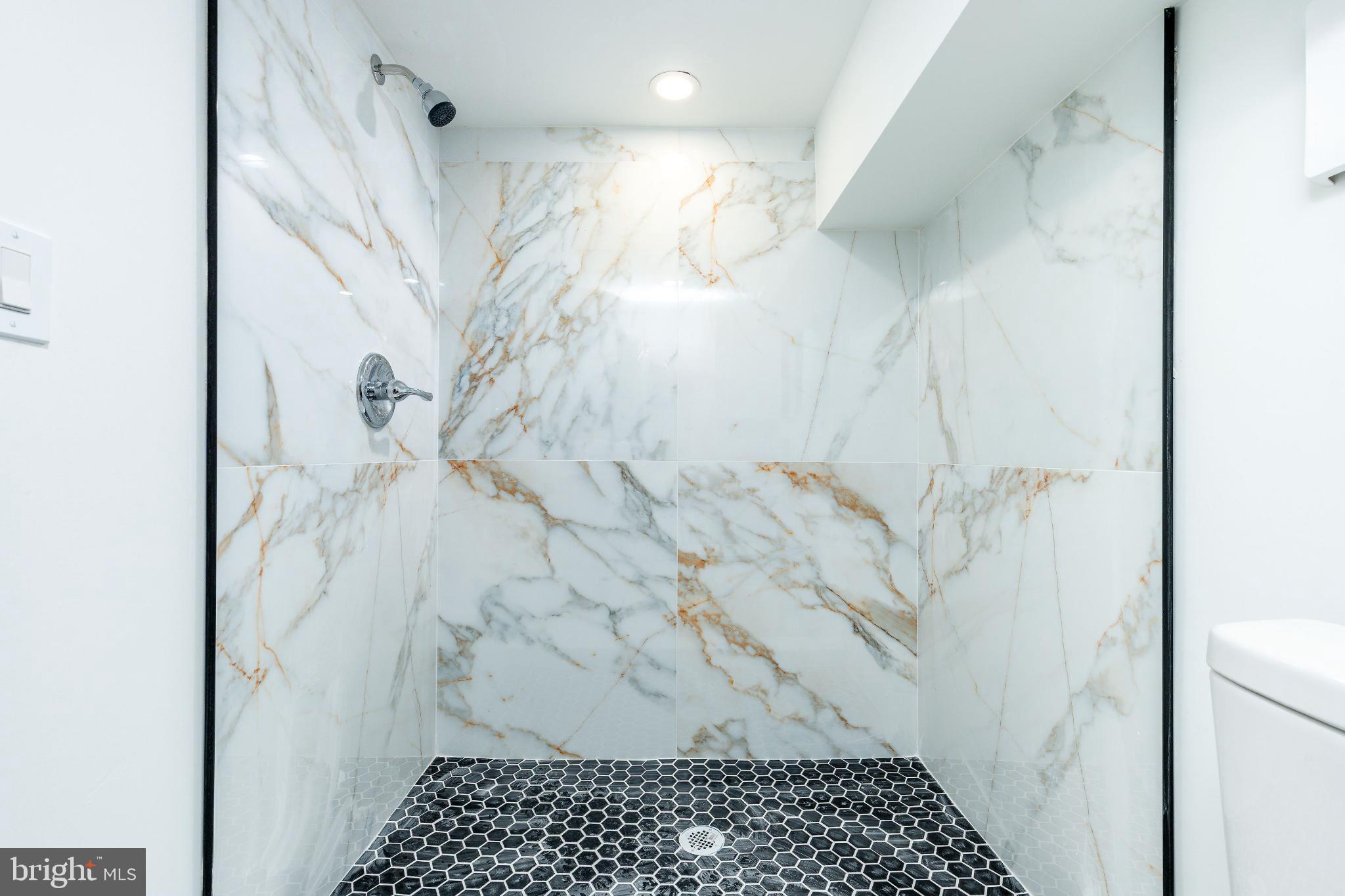 PORT RICHMOND - Residential