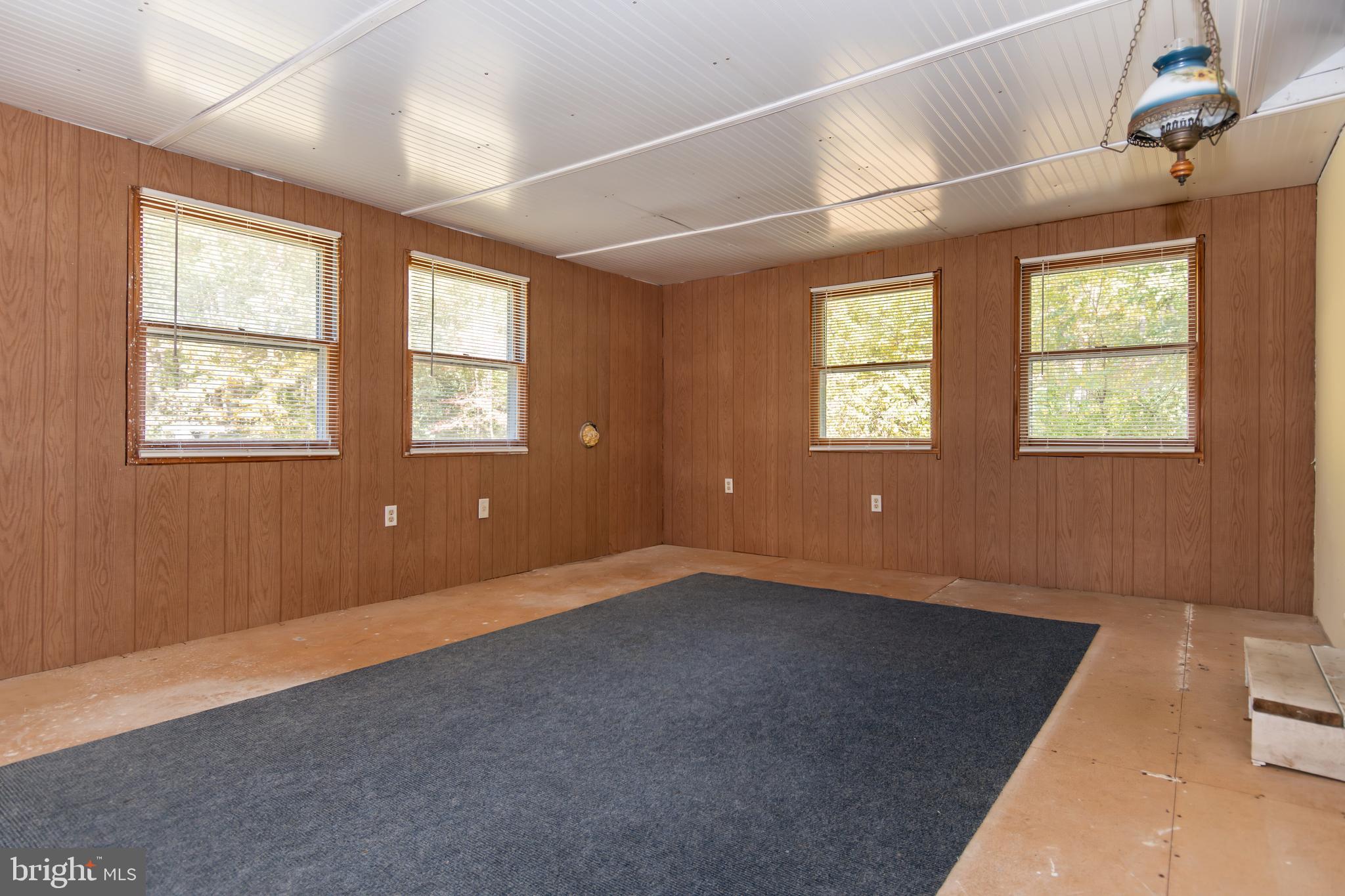 SUDLERSVILLE - Residential