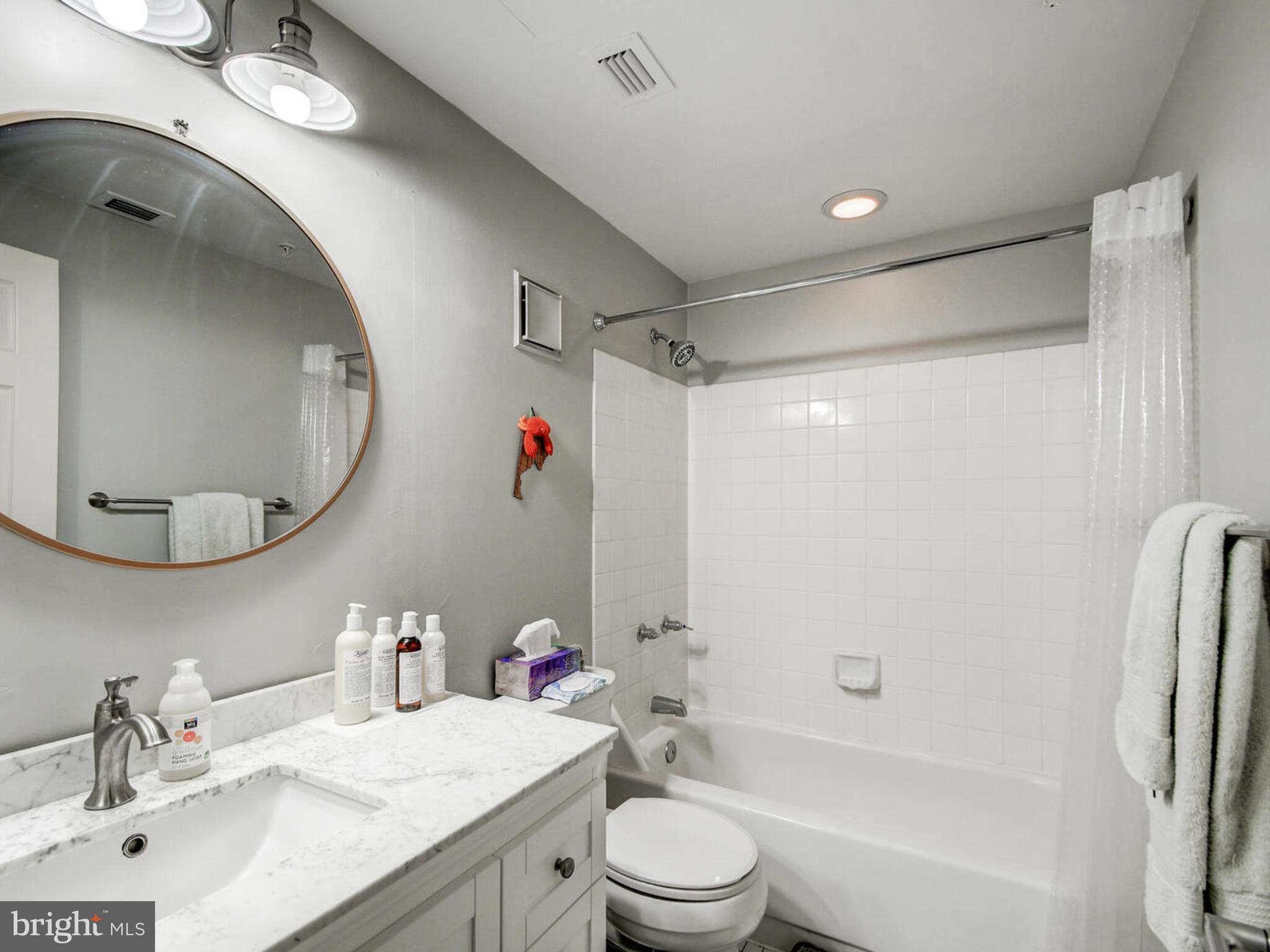 FELLS POINT HISTORIC DISTRICT - Residential