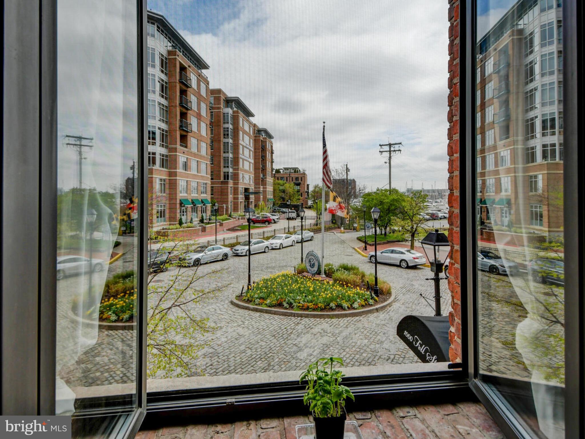 FELLS POINT HISTORIC DISTRICT - Residential