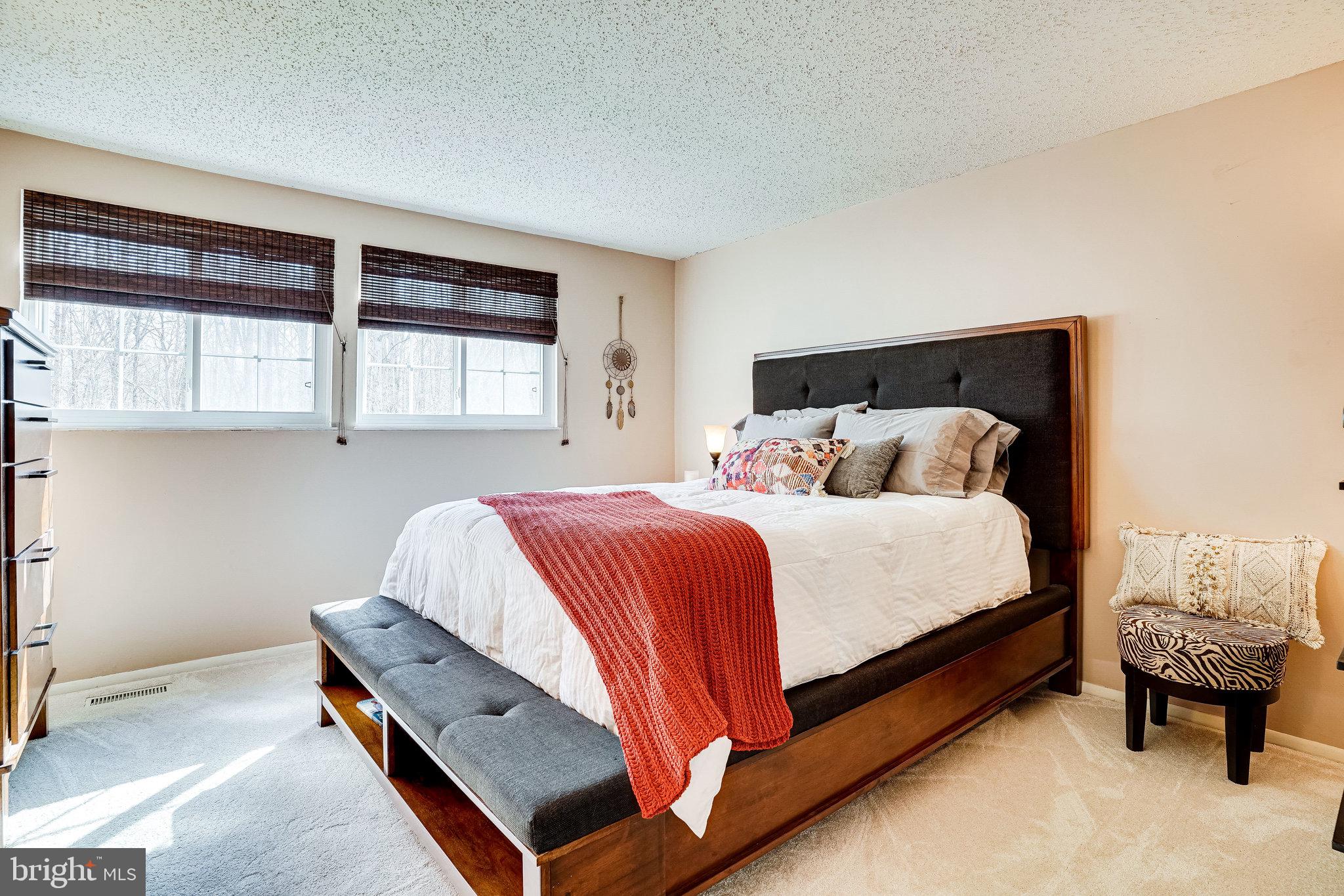 NEWINGTON FOREST - Residential