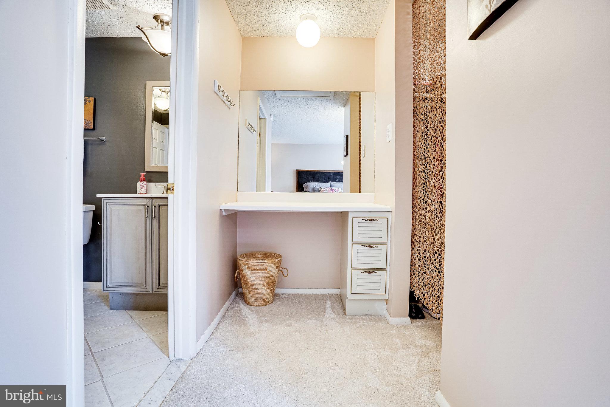 NEWINGTON FOREST - Residential