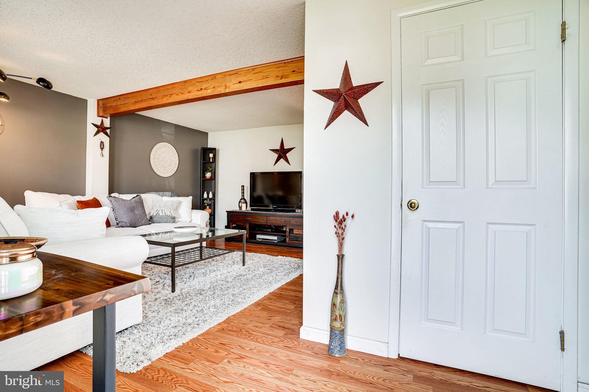 NEWINGTON FOREST - Residential