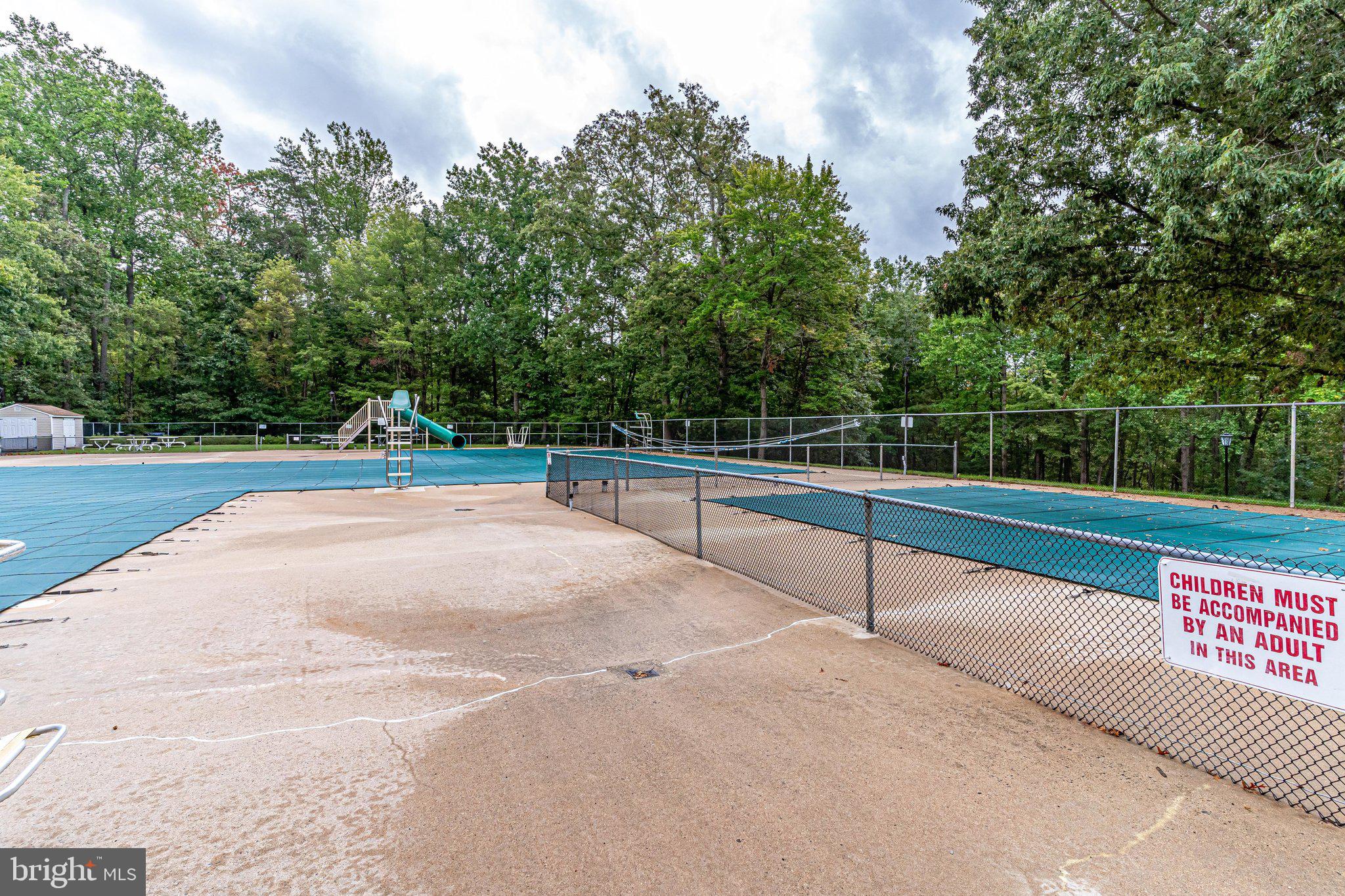 NEWINGTON FOREST - Residential