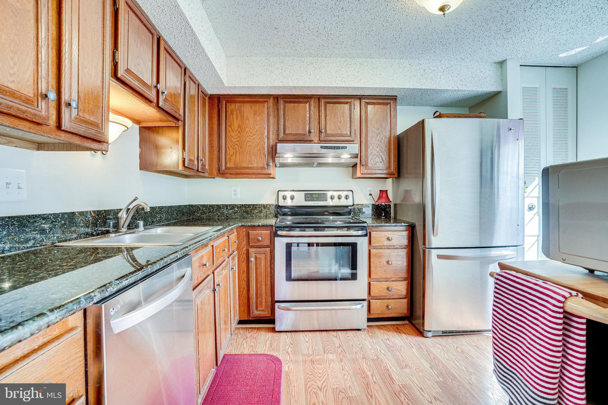 NEWINGTON FOREST - Residential