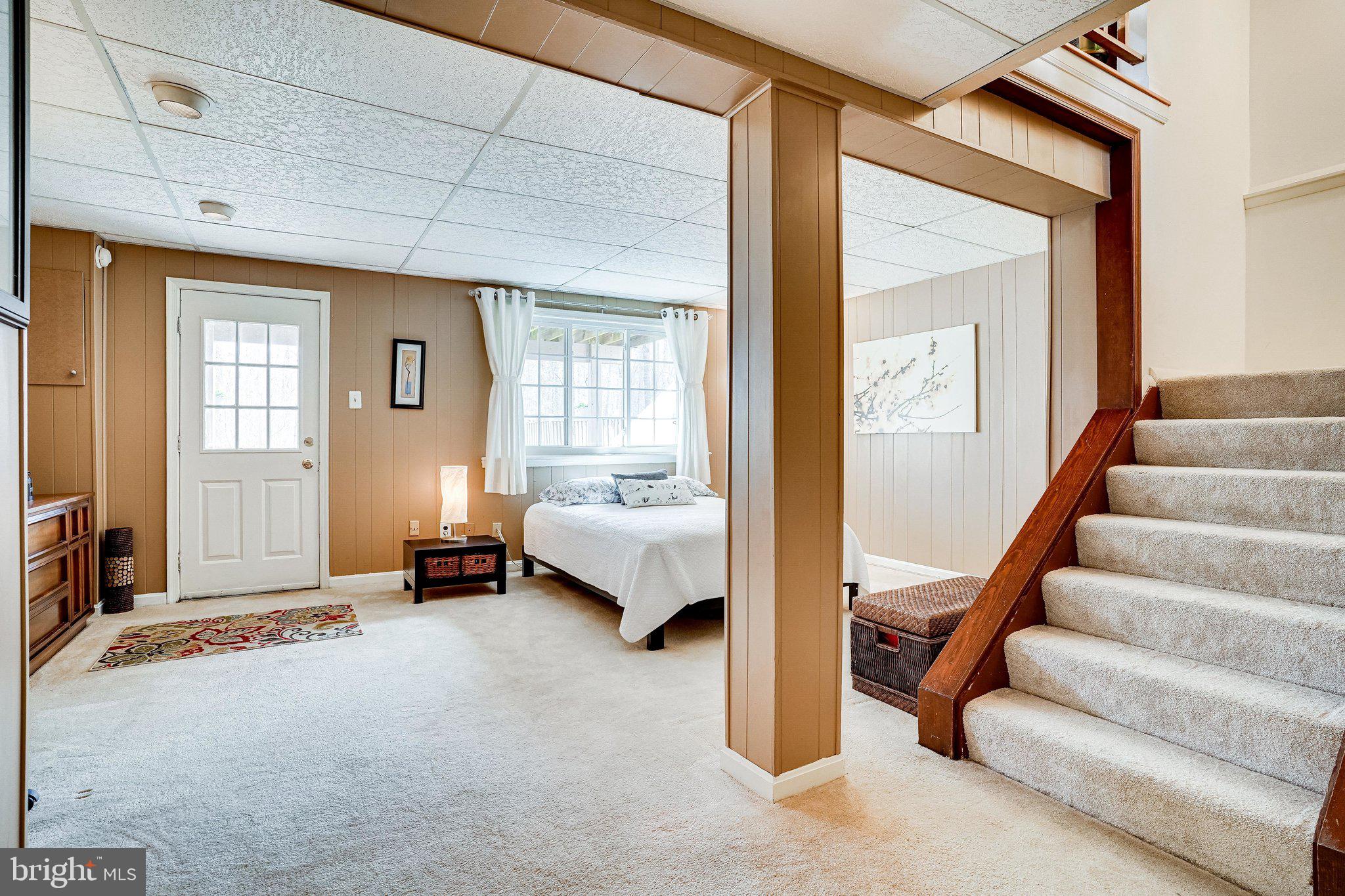 NEWINGTON FOREST - Residential