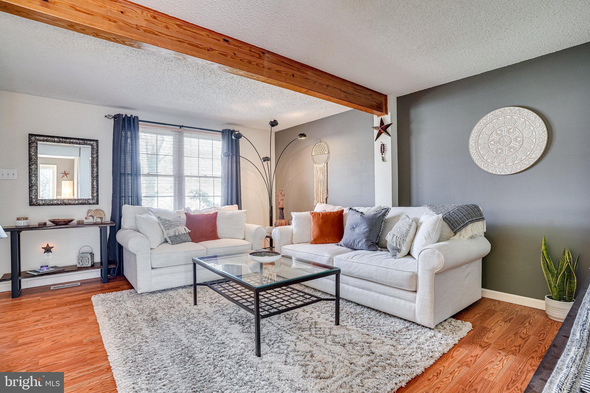 NEWINGTON FOREST - Residential