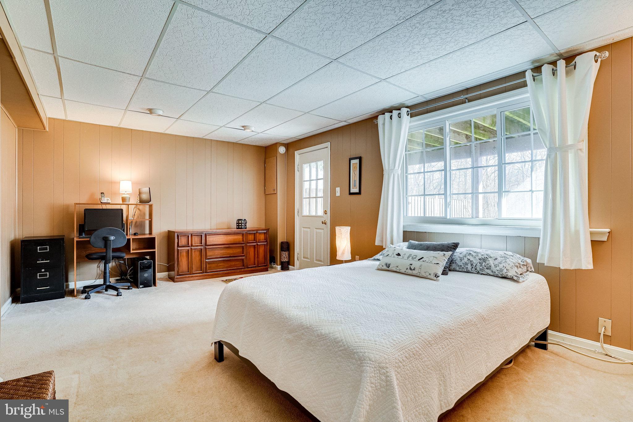 NEWINGTON FOREST - Residential