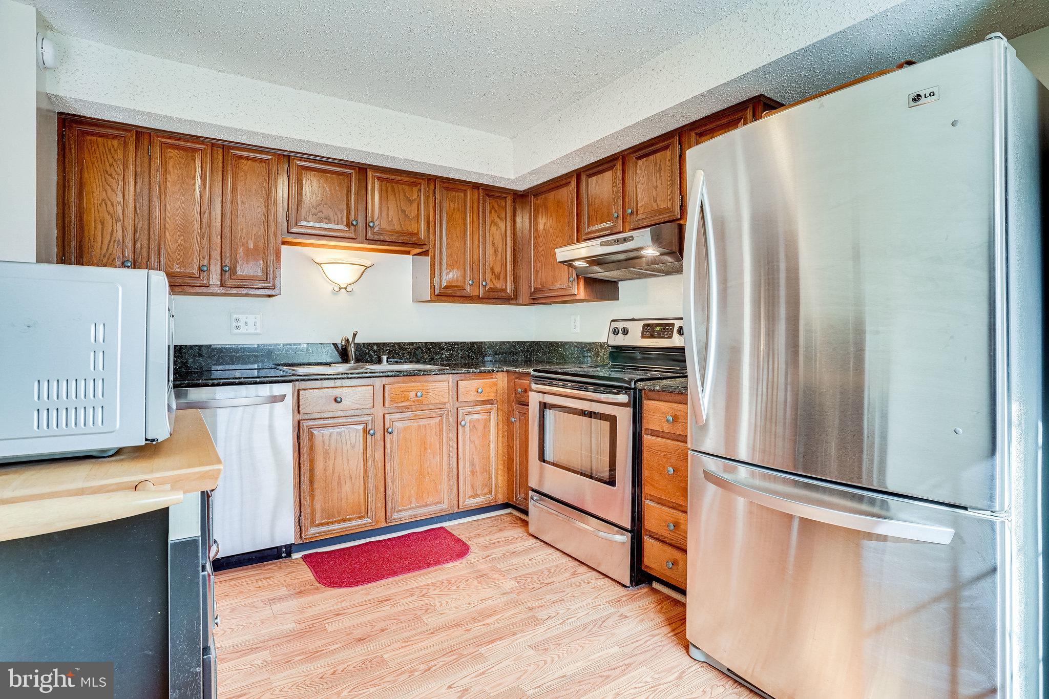 NEWINGTON FOREST - Residential