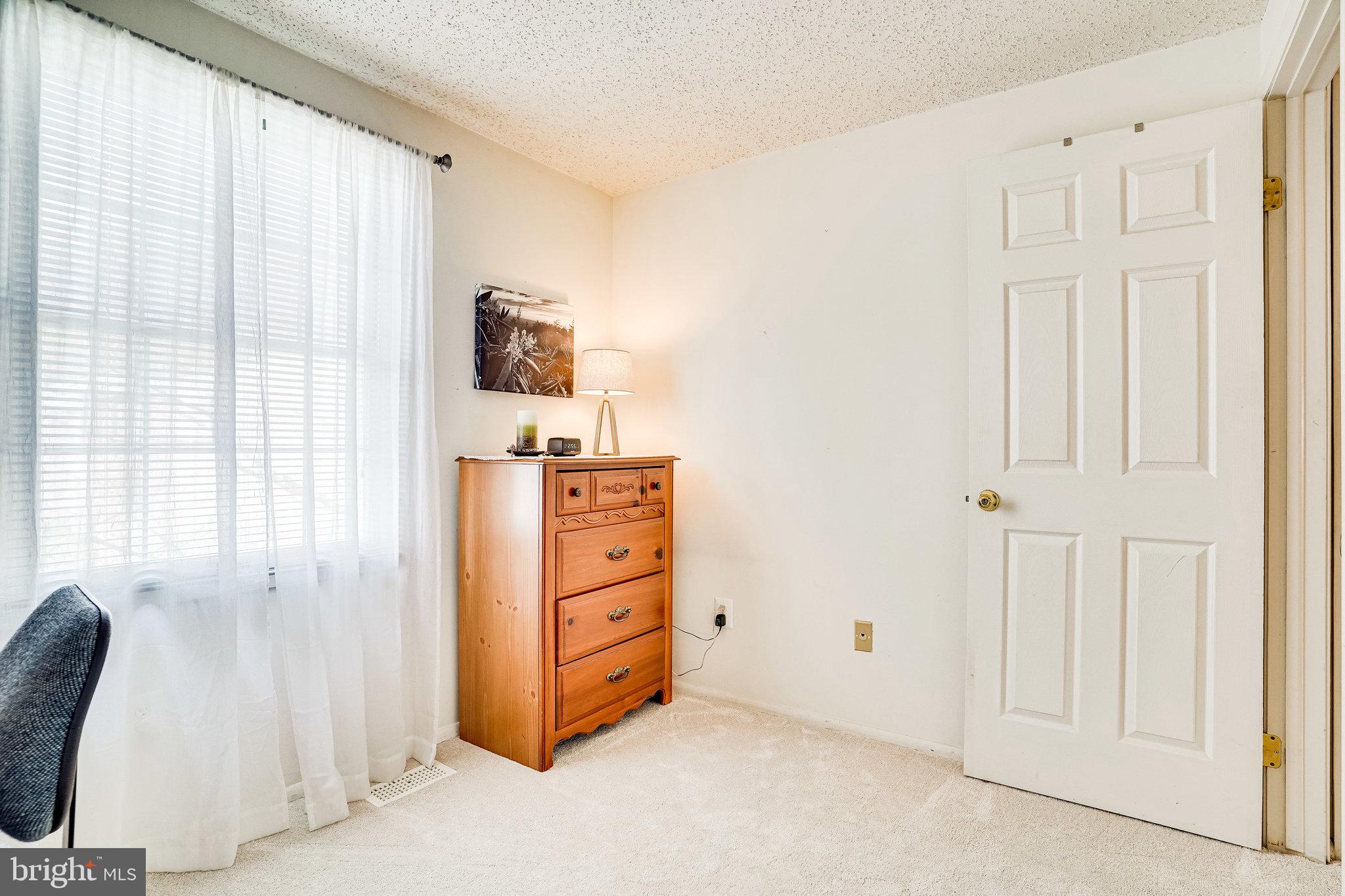 NEWINGTON FOREST - Residential