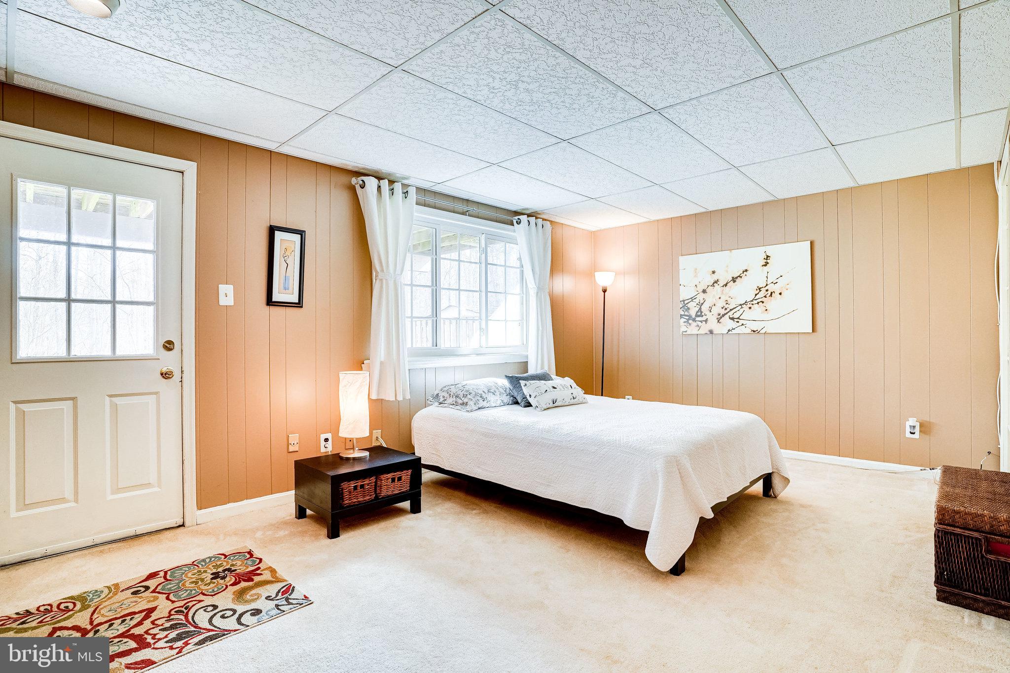 NEWINGTON FOREST - Residential