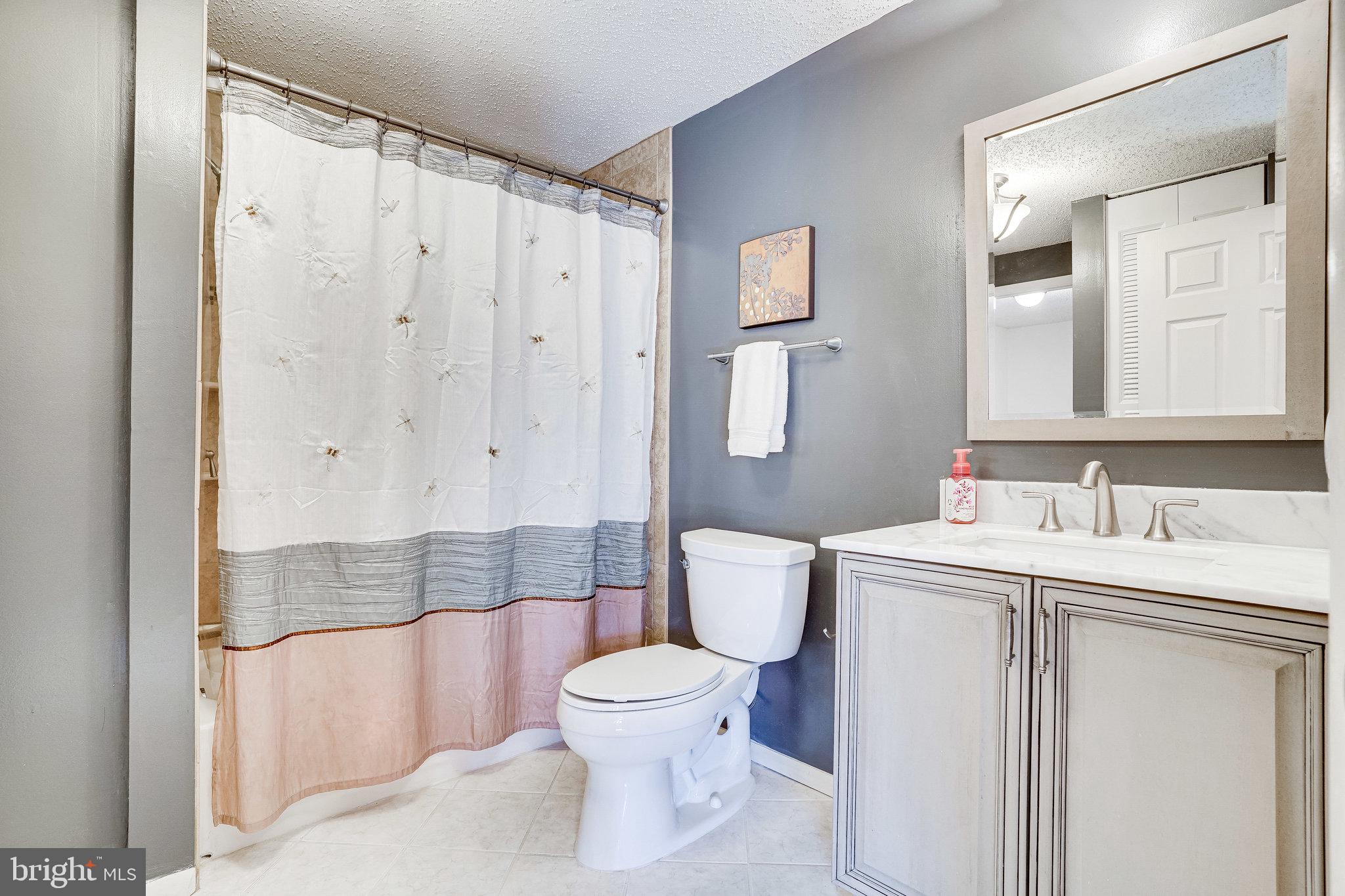 NEWINGTON FOREST - Residential