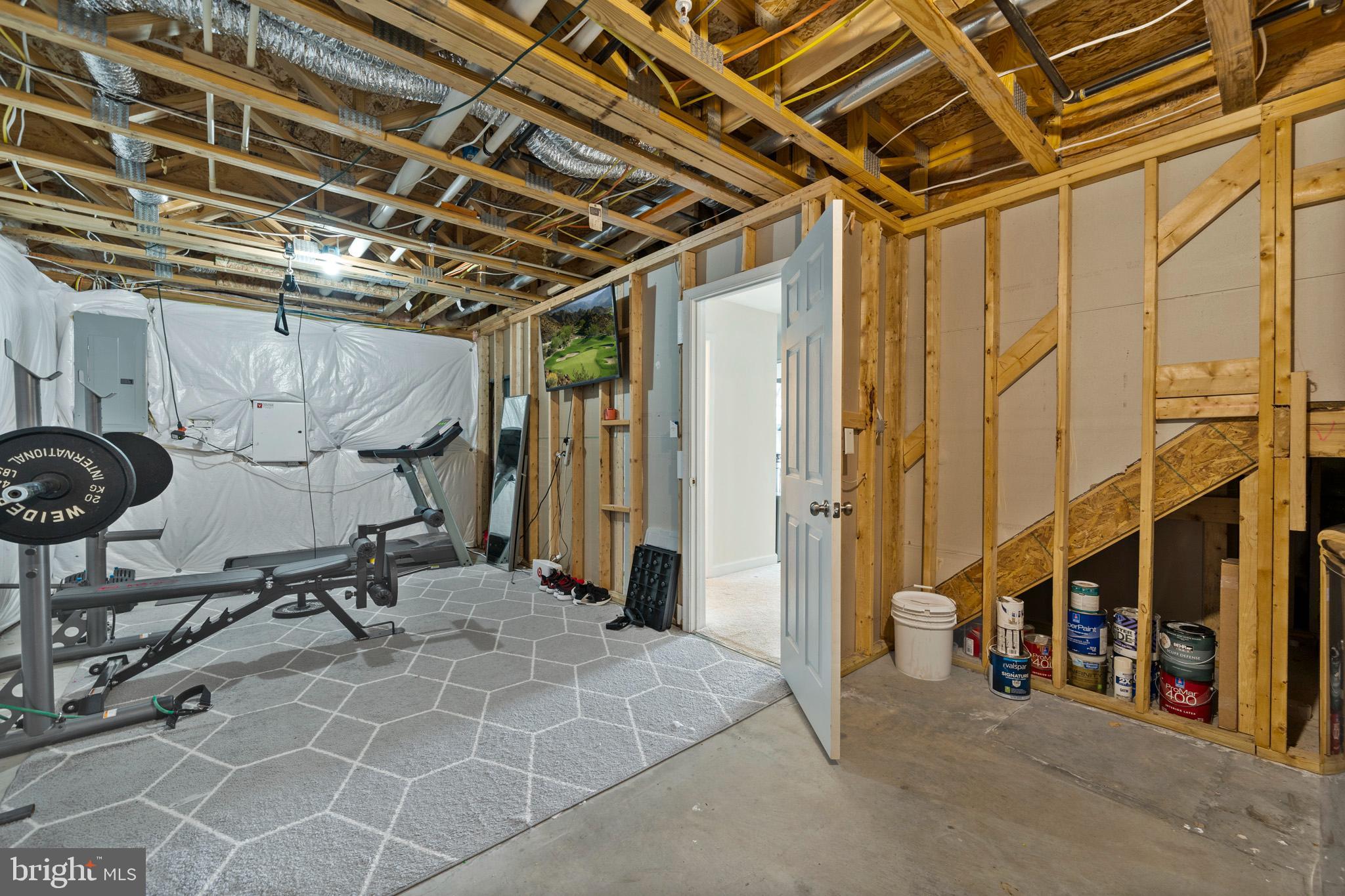 OAK TREE LANDING - Residential