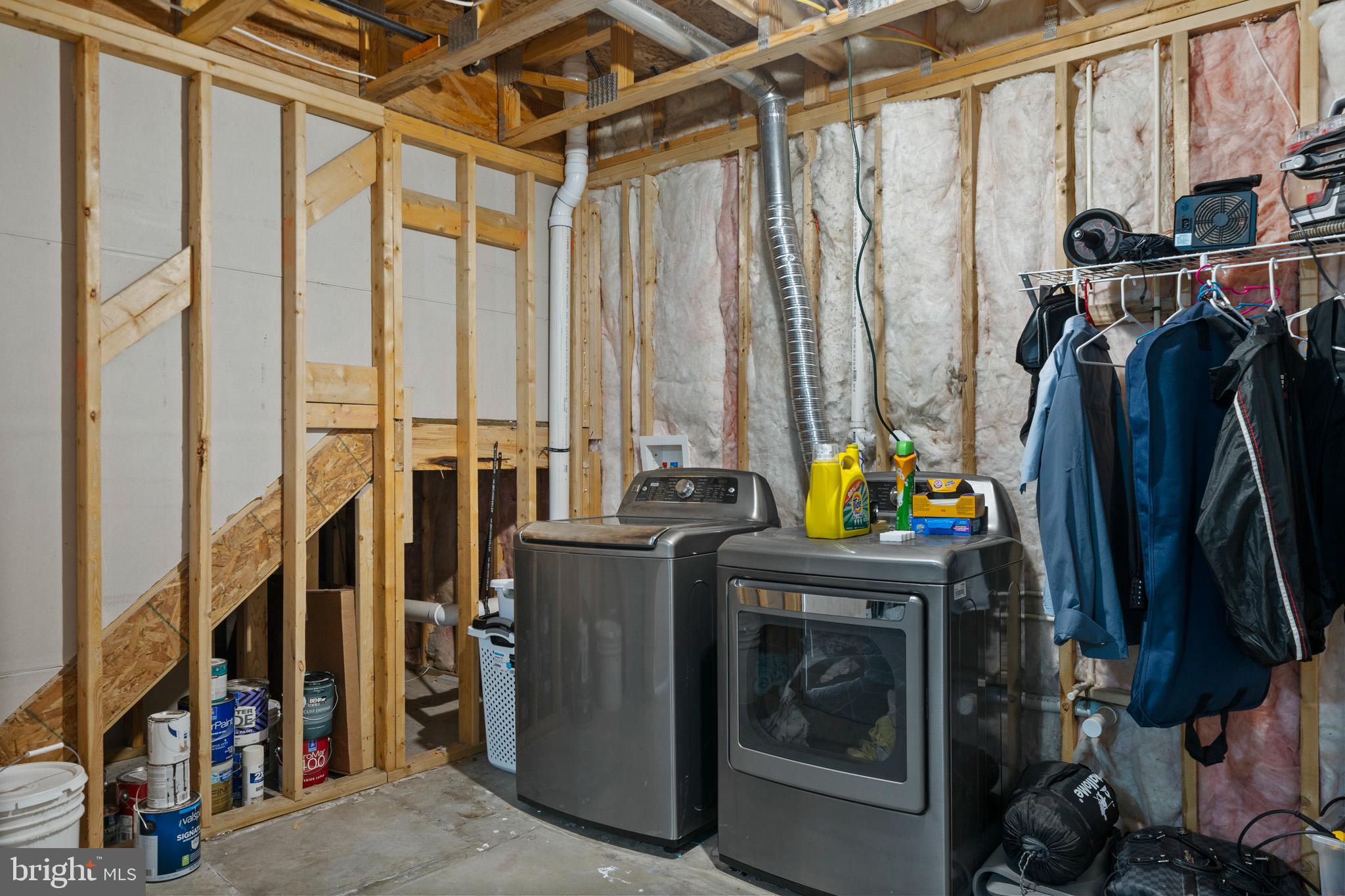 OAK TREE LANDING - Residential