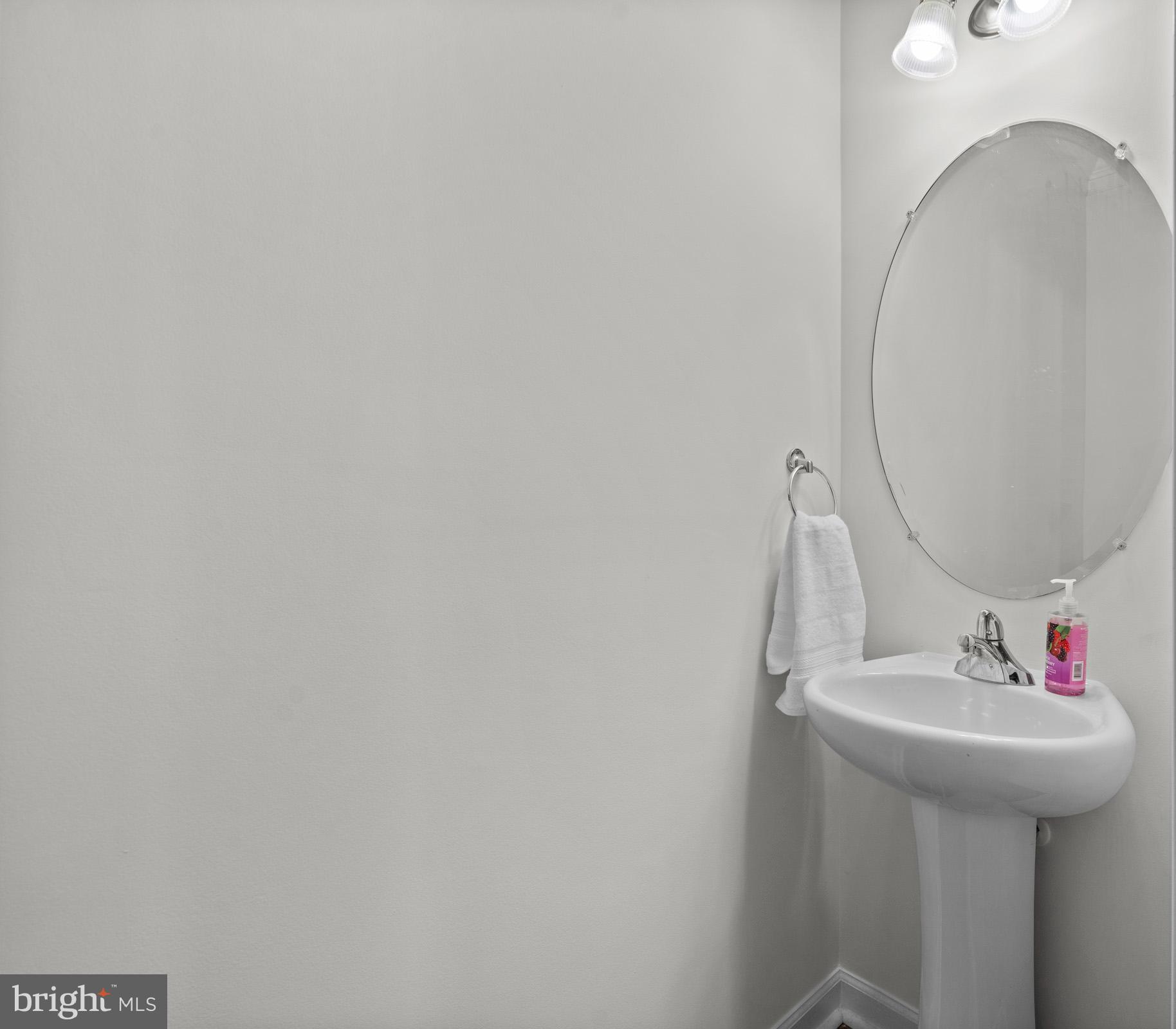 OAK TREE LANDING - Residential