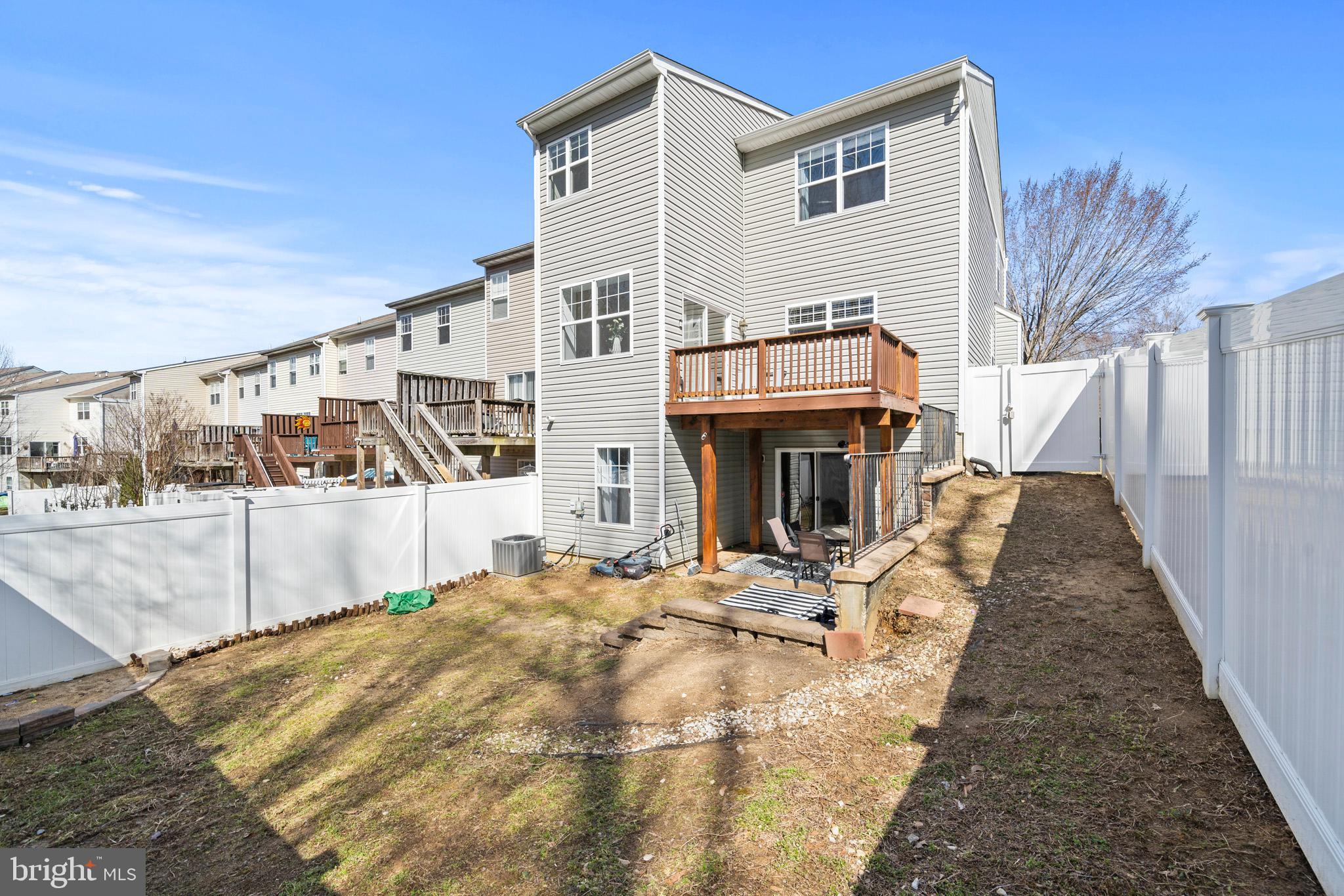 OAK TREE LANDING - Residential